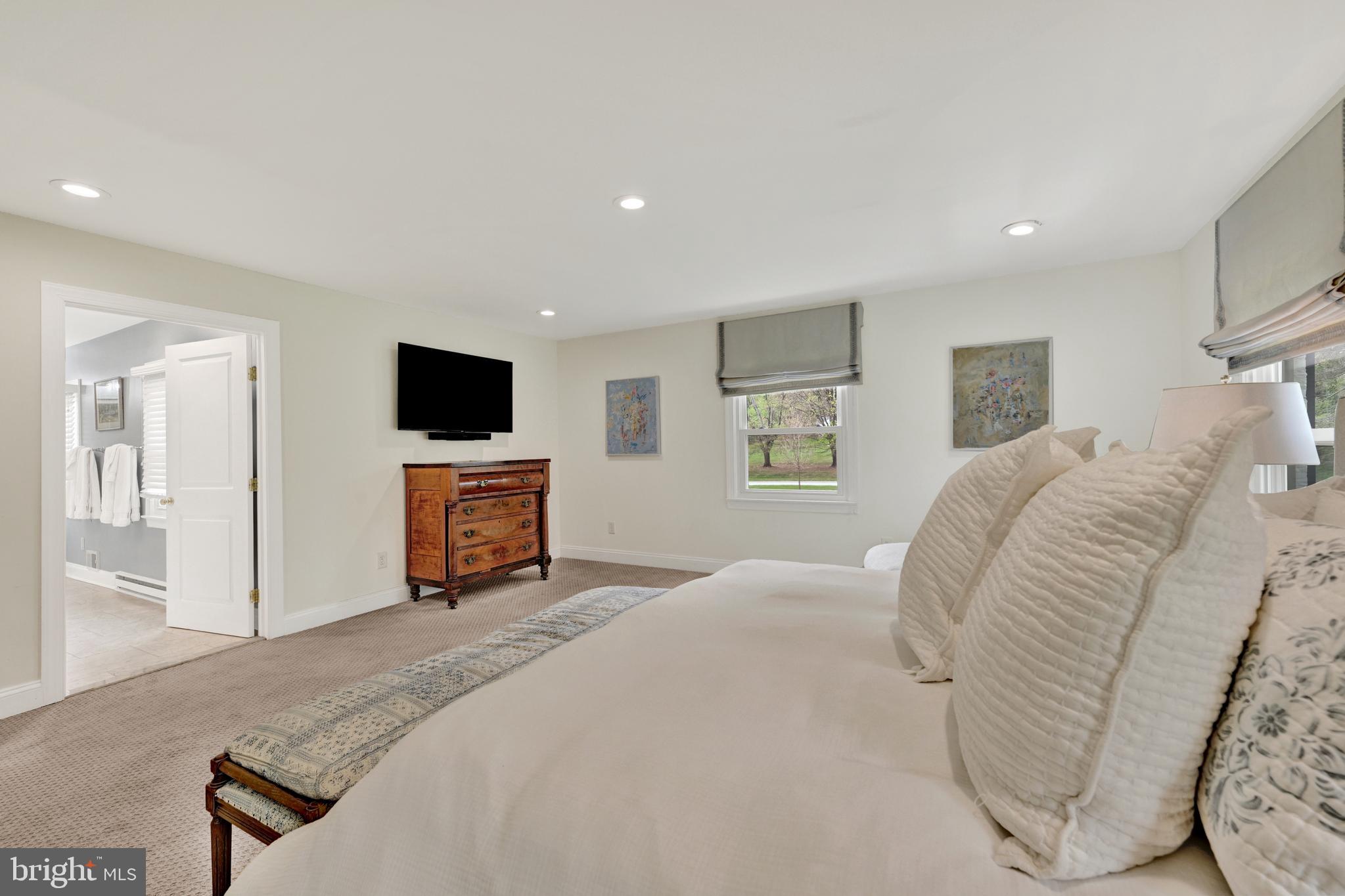 GREENSPRING VALLEY - Residential