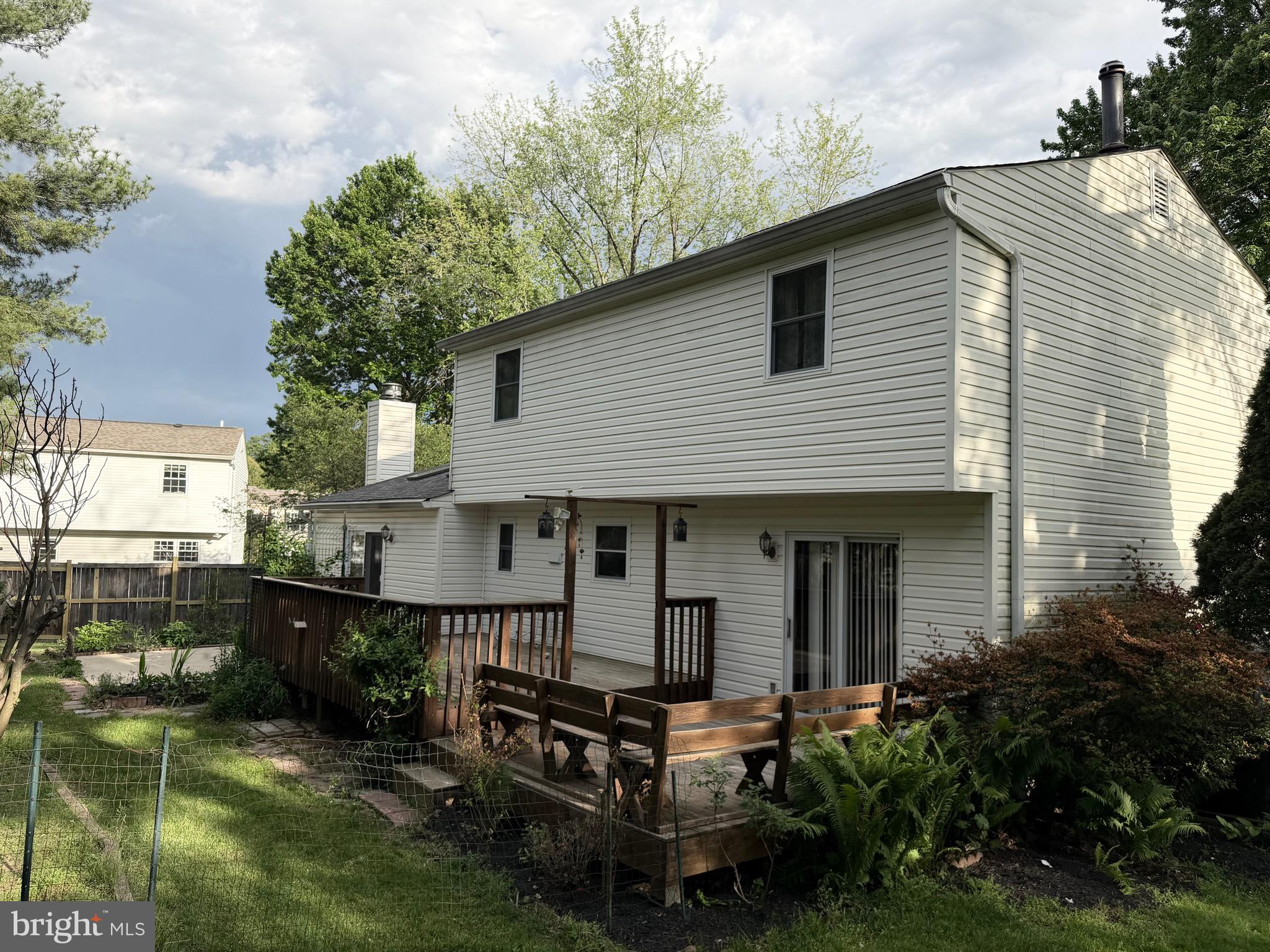 HUNTERS WOODS - Residential