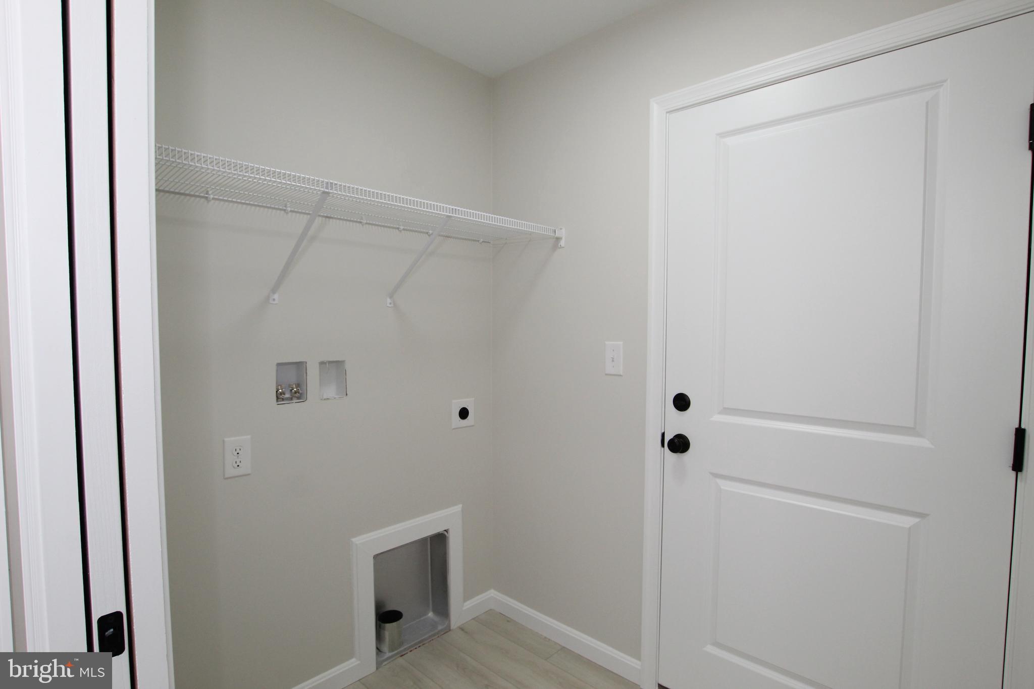 LITTLE MEADOWS - Residential
