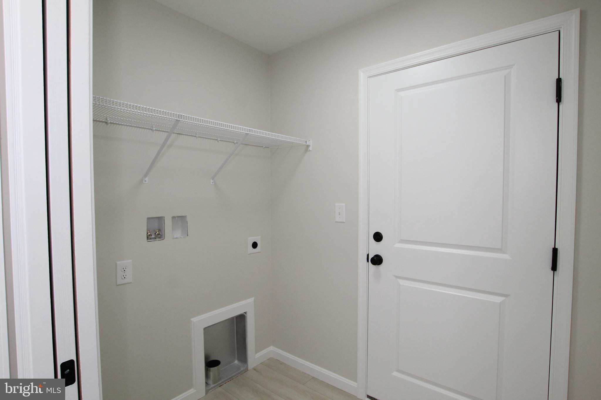 LITTLE MEADOWS - Residential