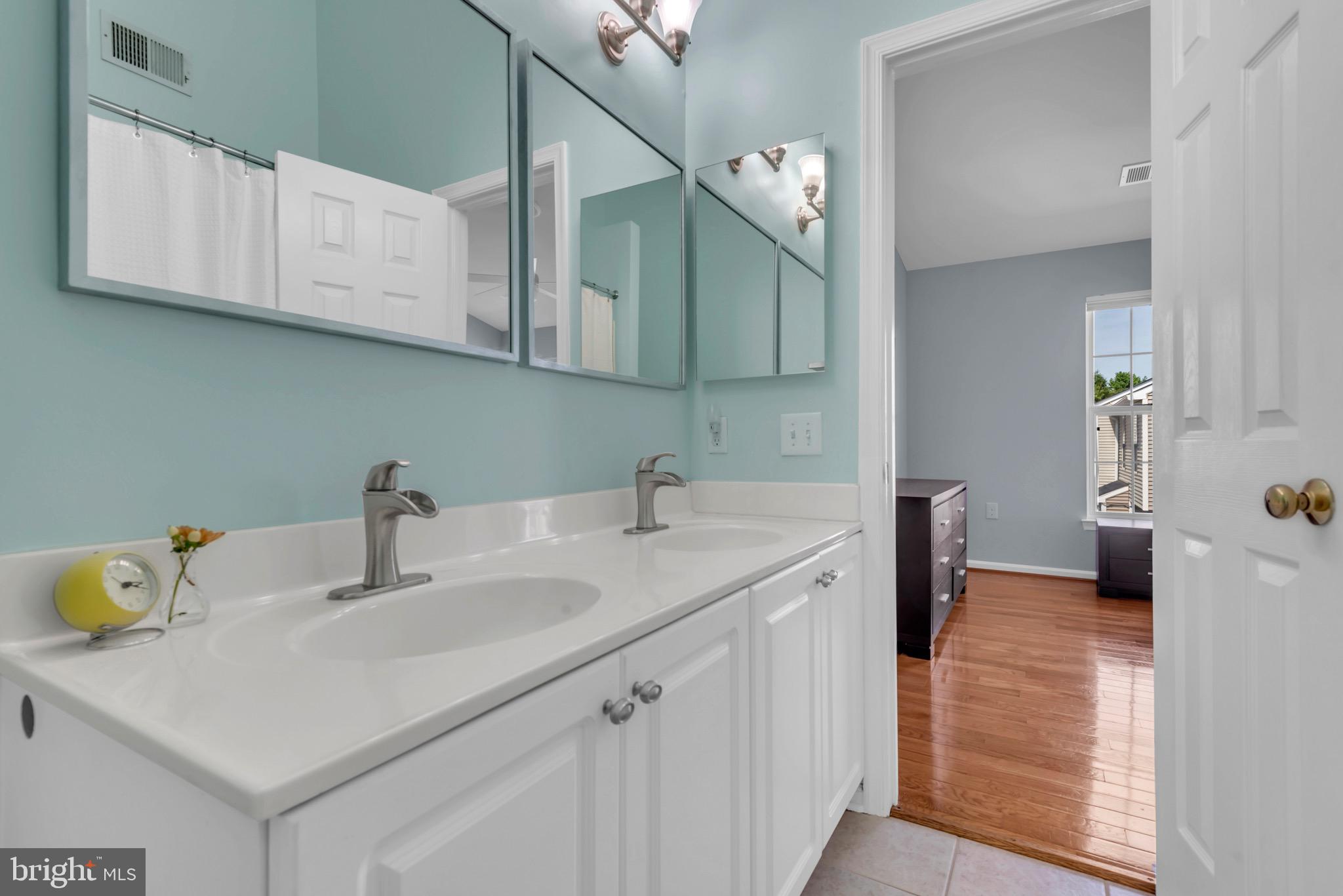 CROFTON VILLAGE - Residential