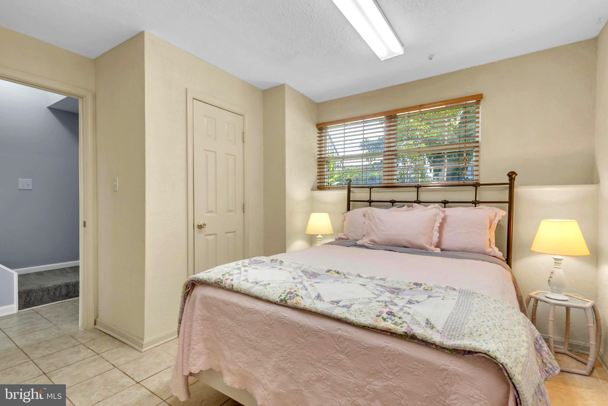 CROFTON VILLAGE - Residential