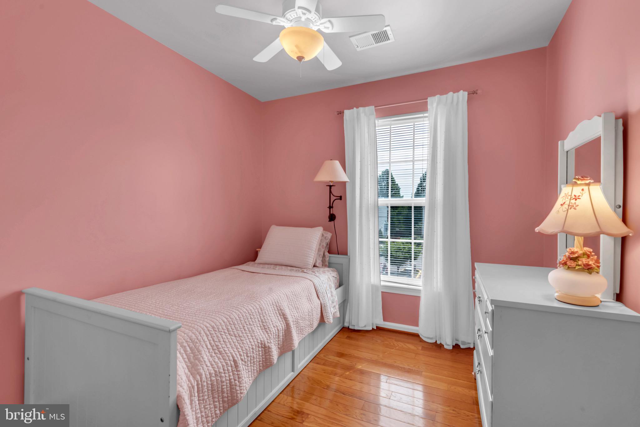 CROFTON VILLAGE - Residential