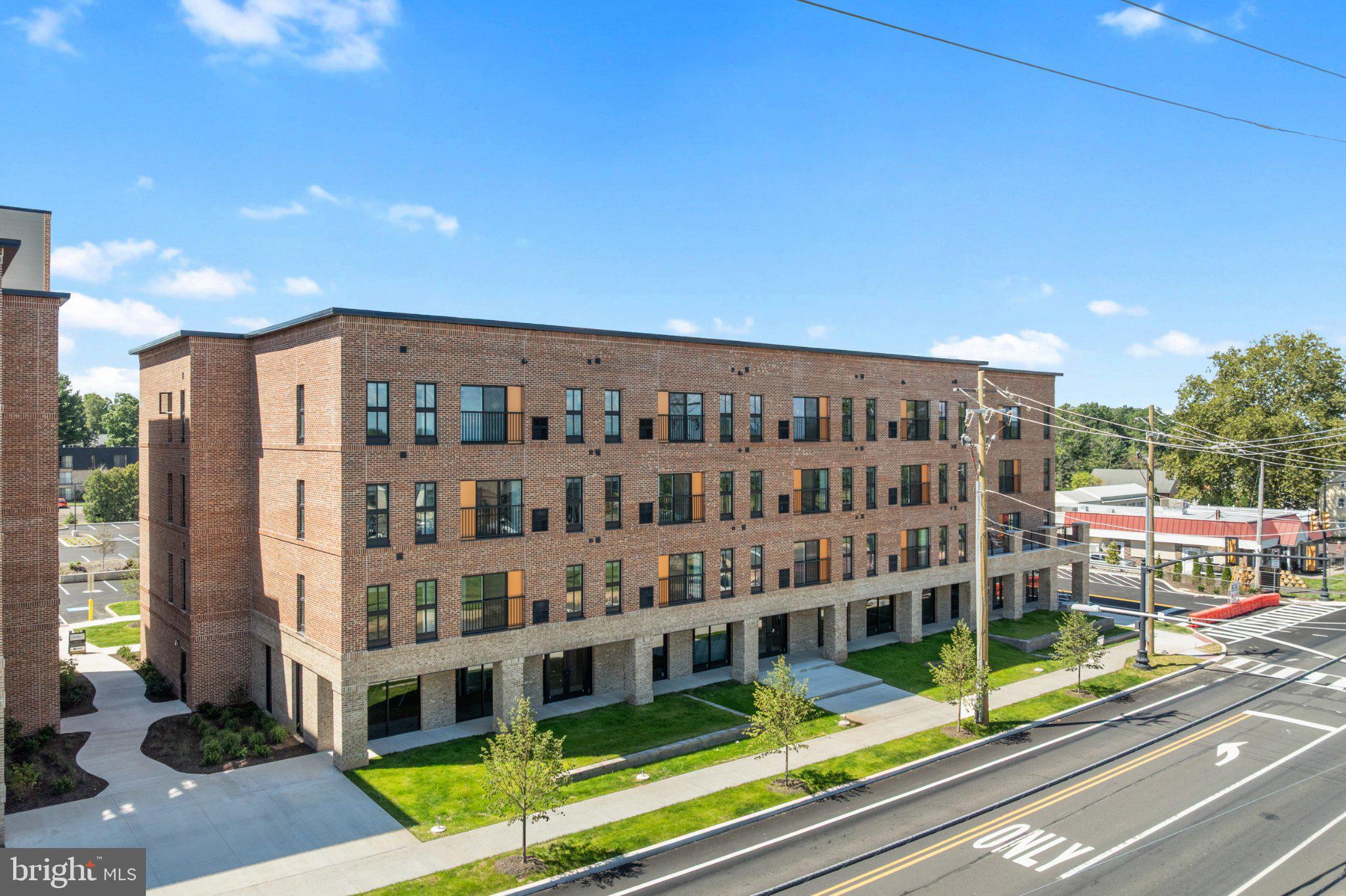 144 N.MAIN ST