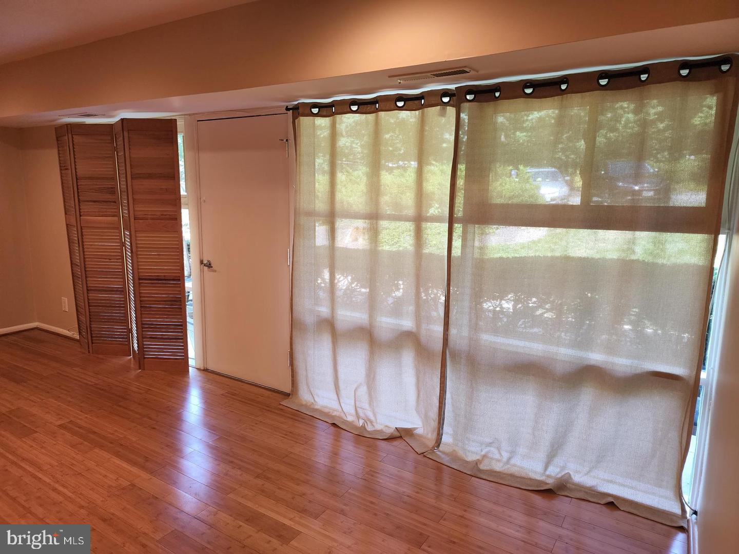 HERITAGE WOODS NORTH - Residential