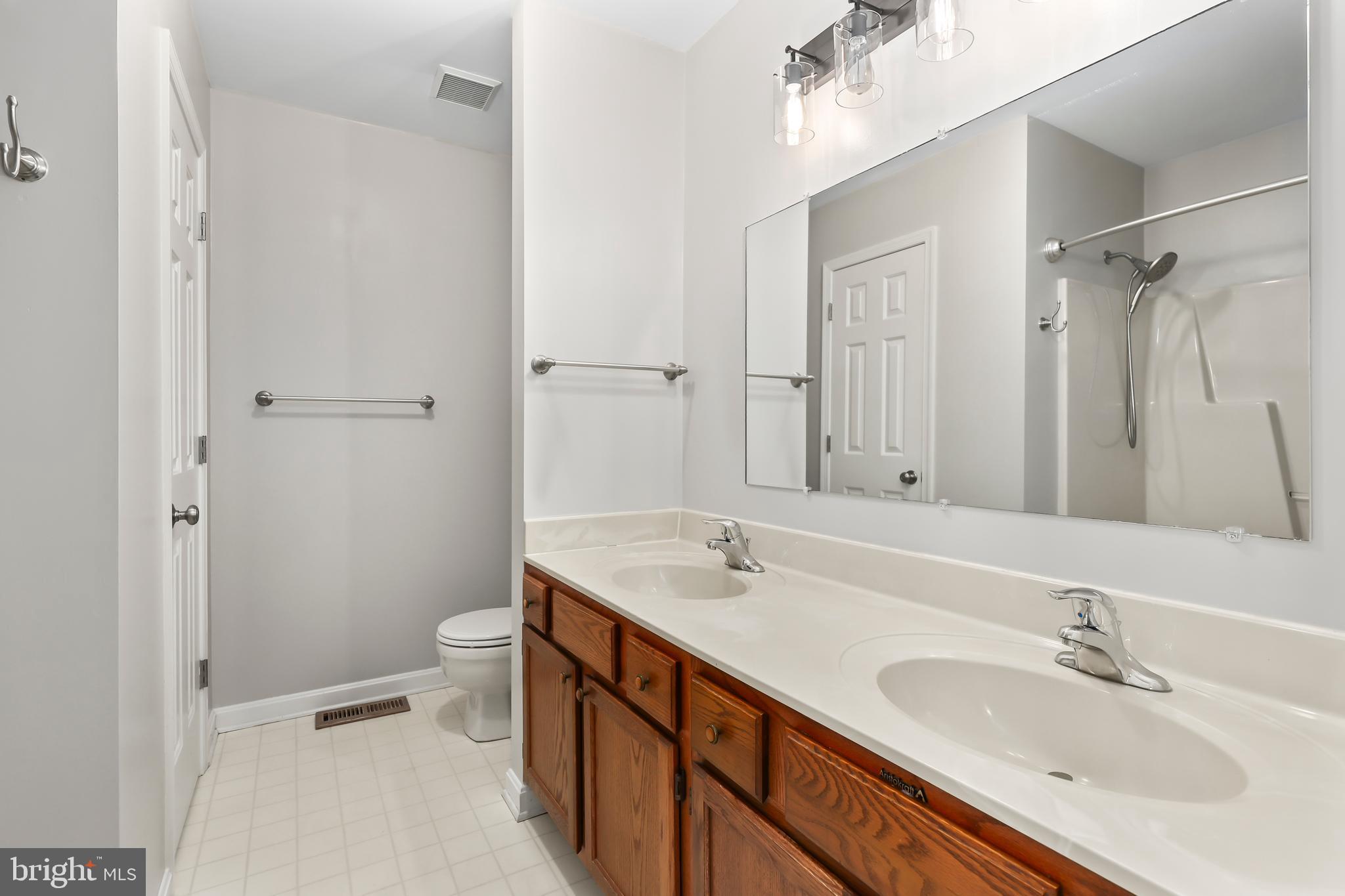 ENCHANTED WOODS - Residential