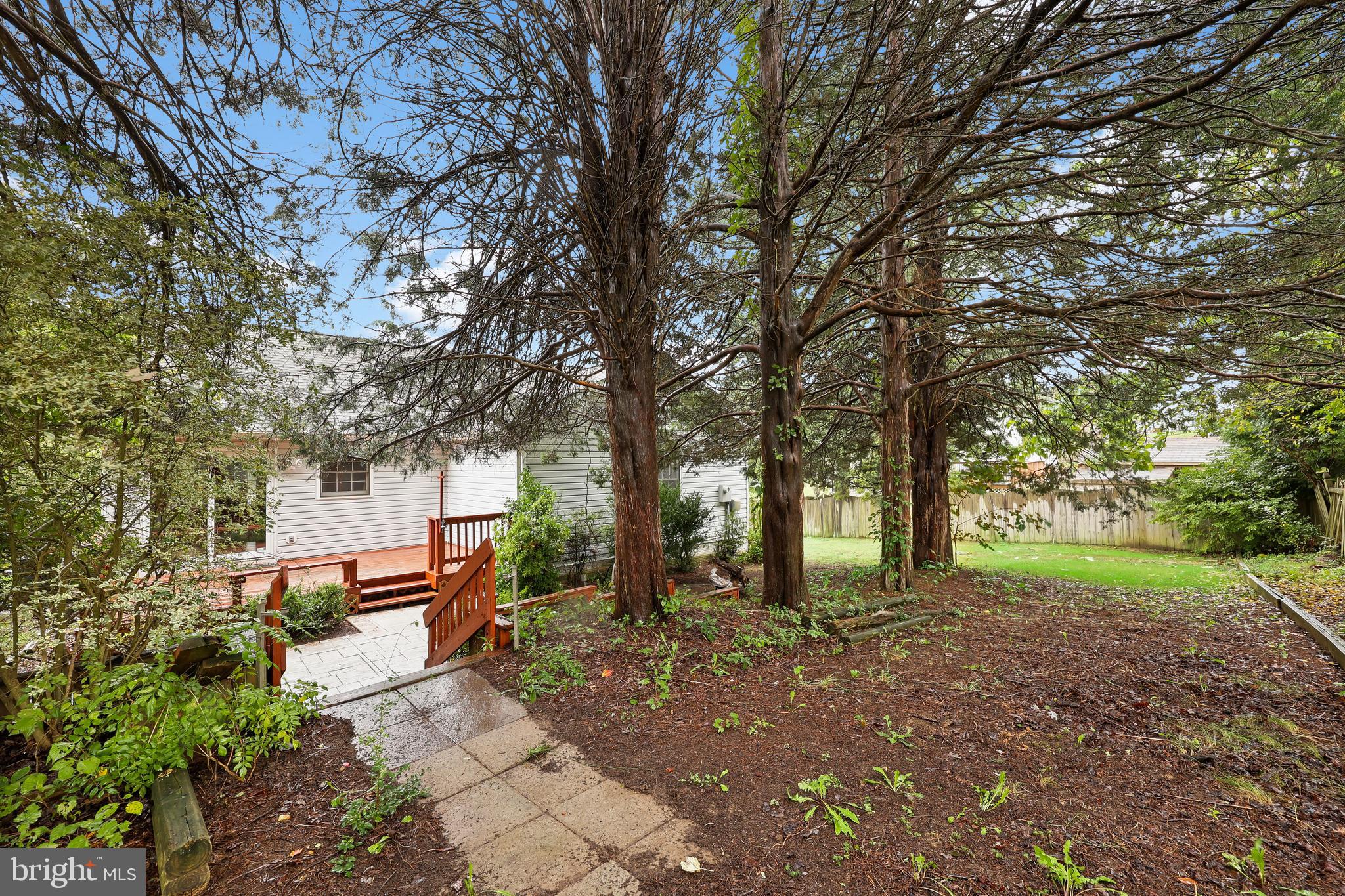 ENCHANTED WOODS - Residential