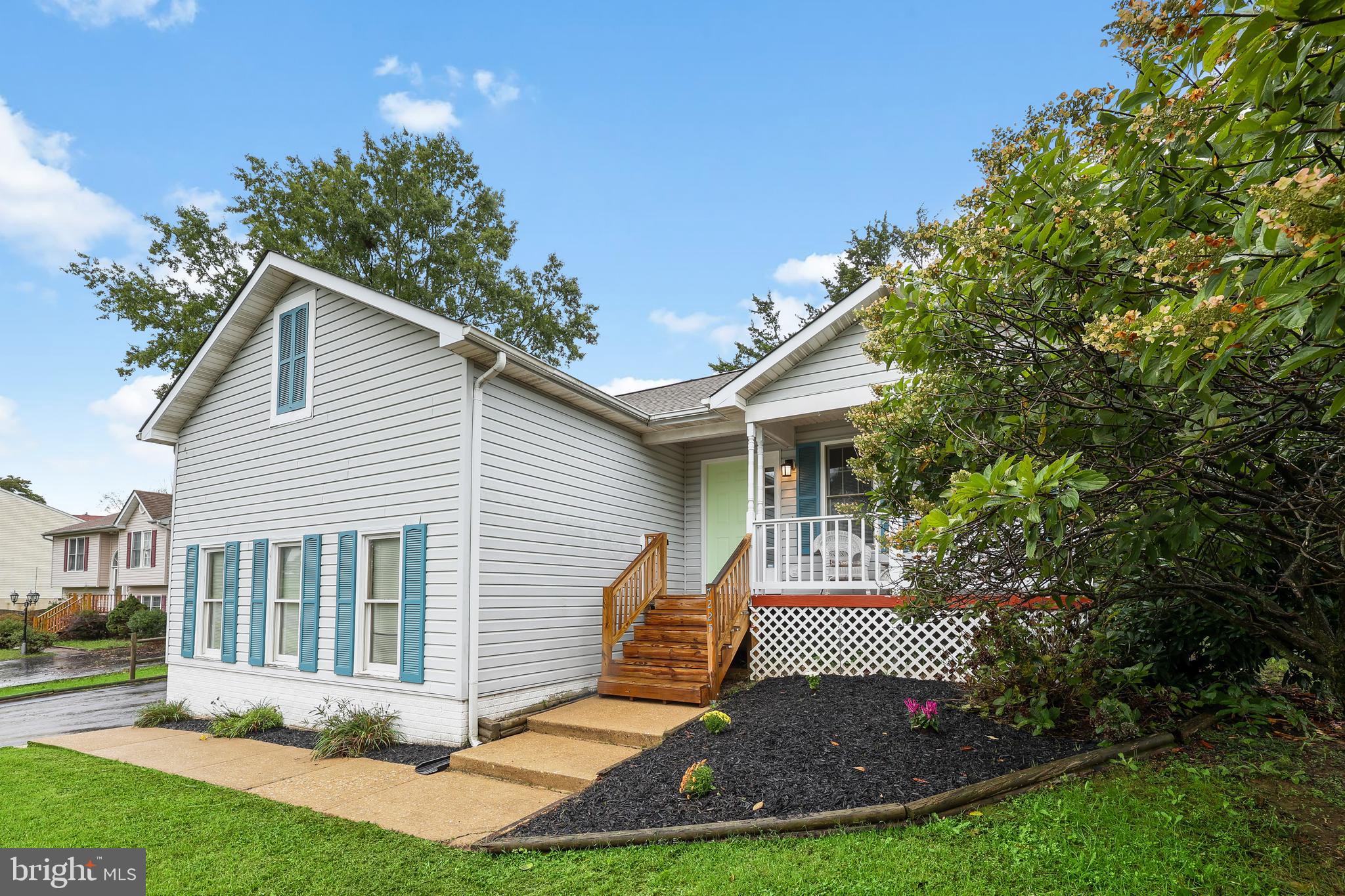 ENCHANTED WOODS - Residential