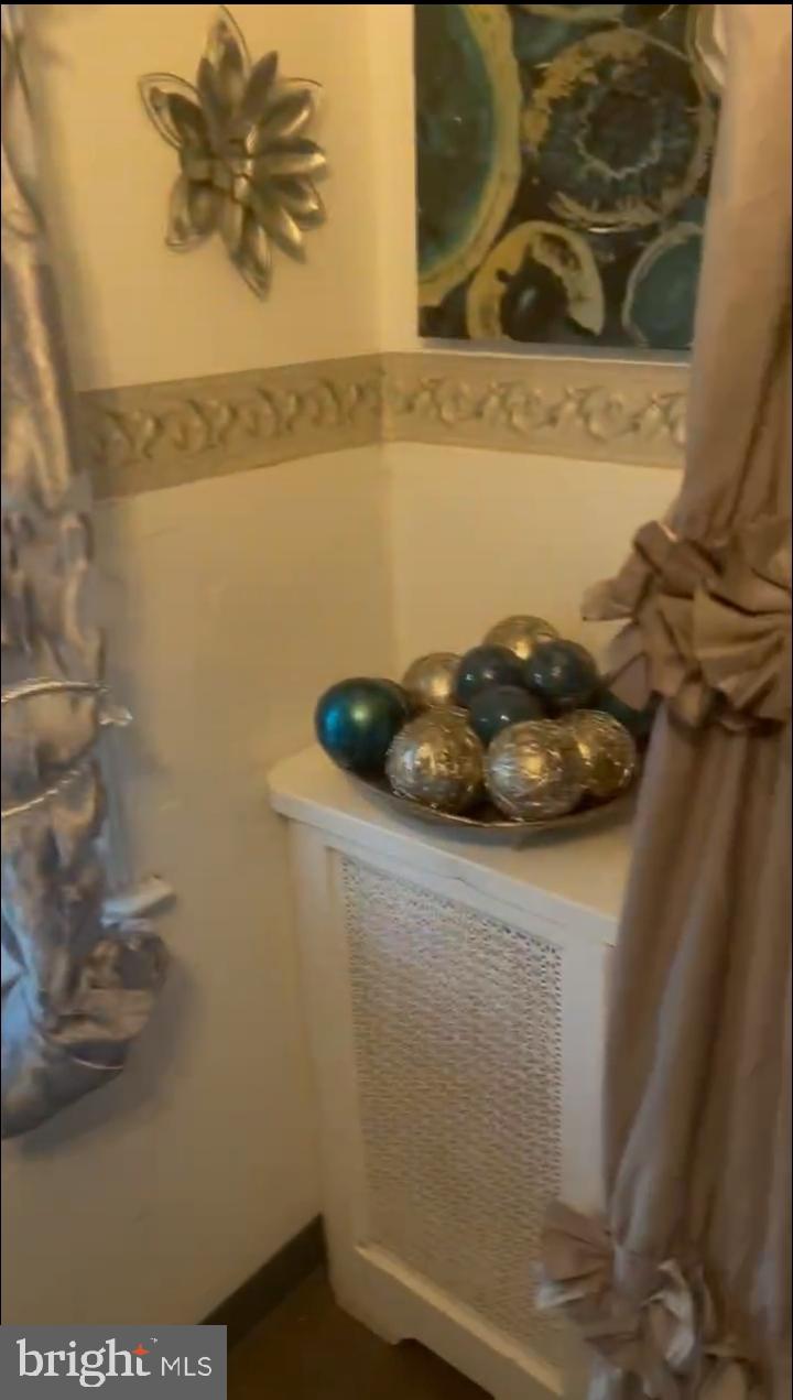 OVERBROOK - Residential