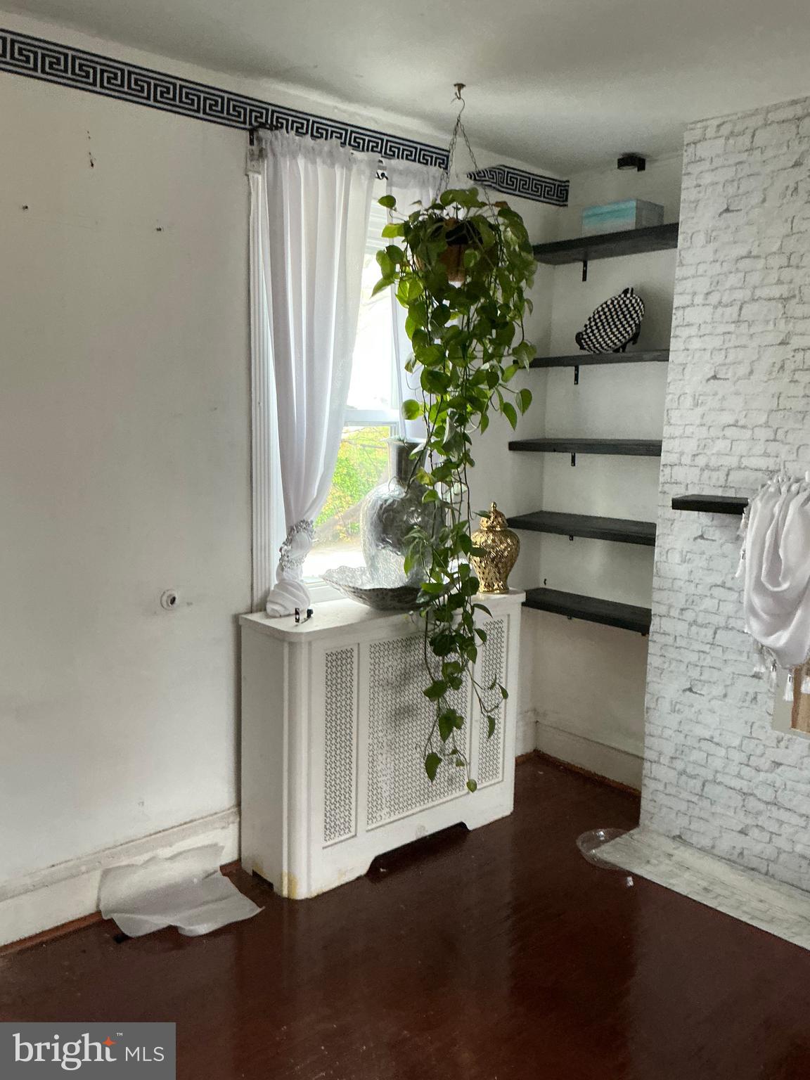 OVERBROOK - Residential