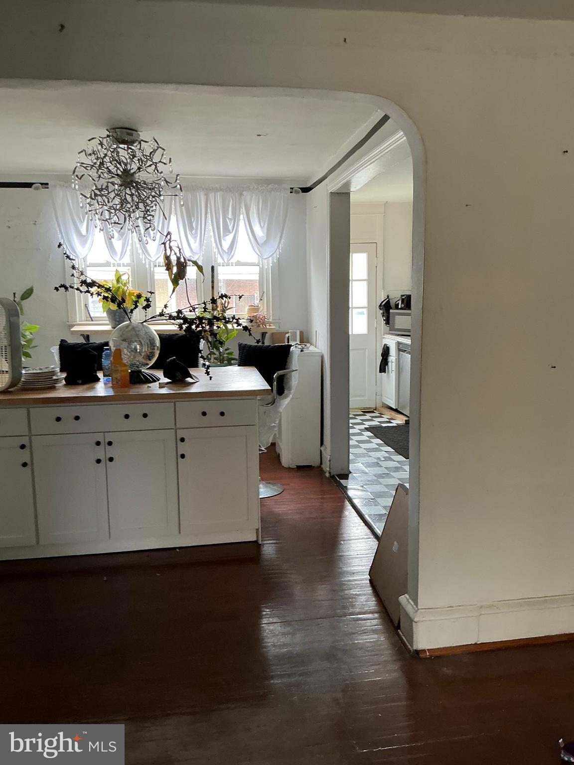 OVERBROOK - Residential