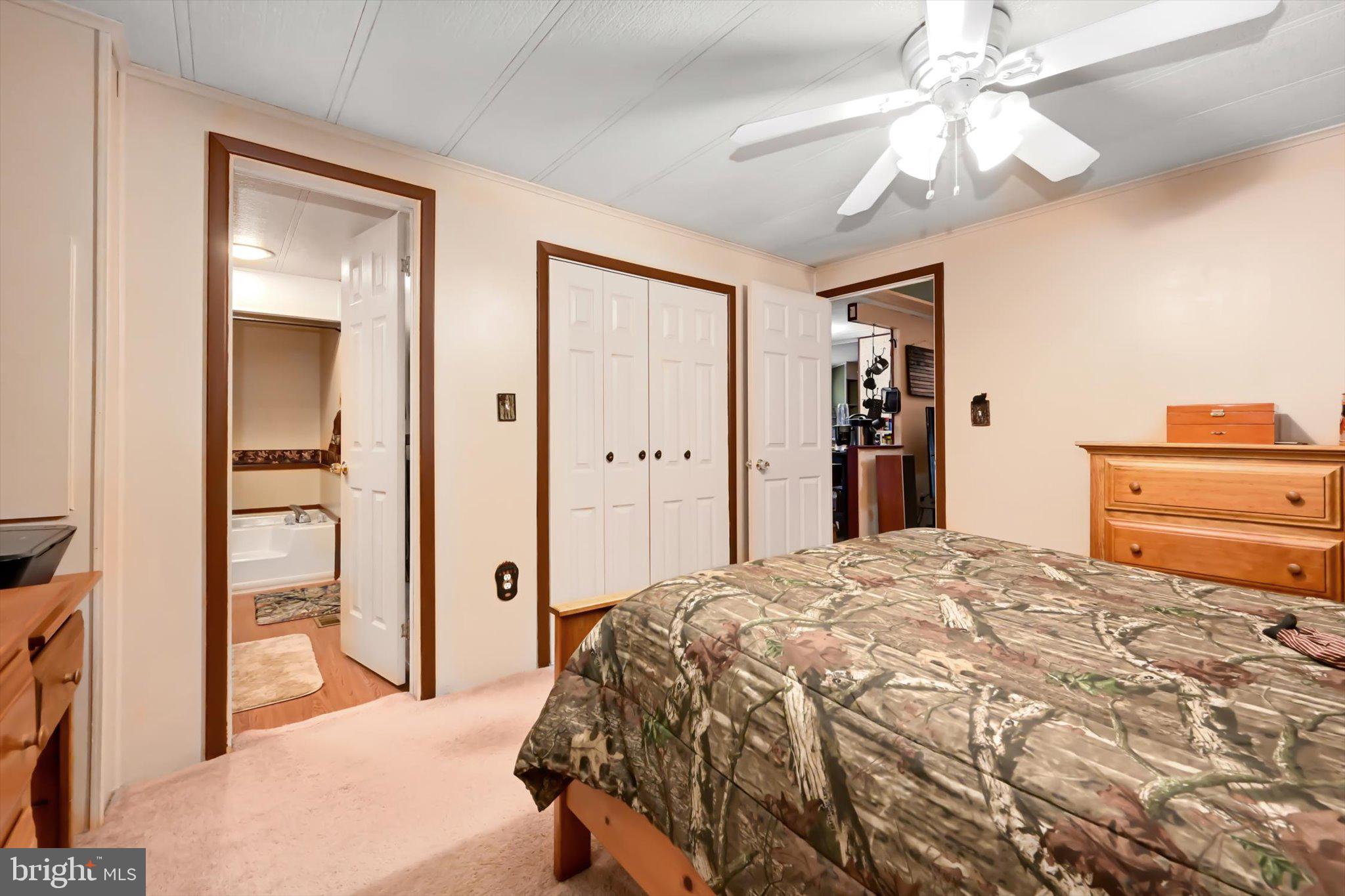 MUDDY CREEK VILLAGE - Residential