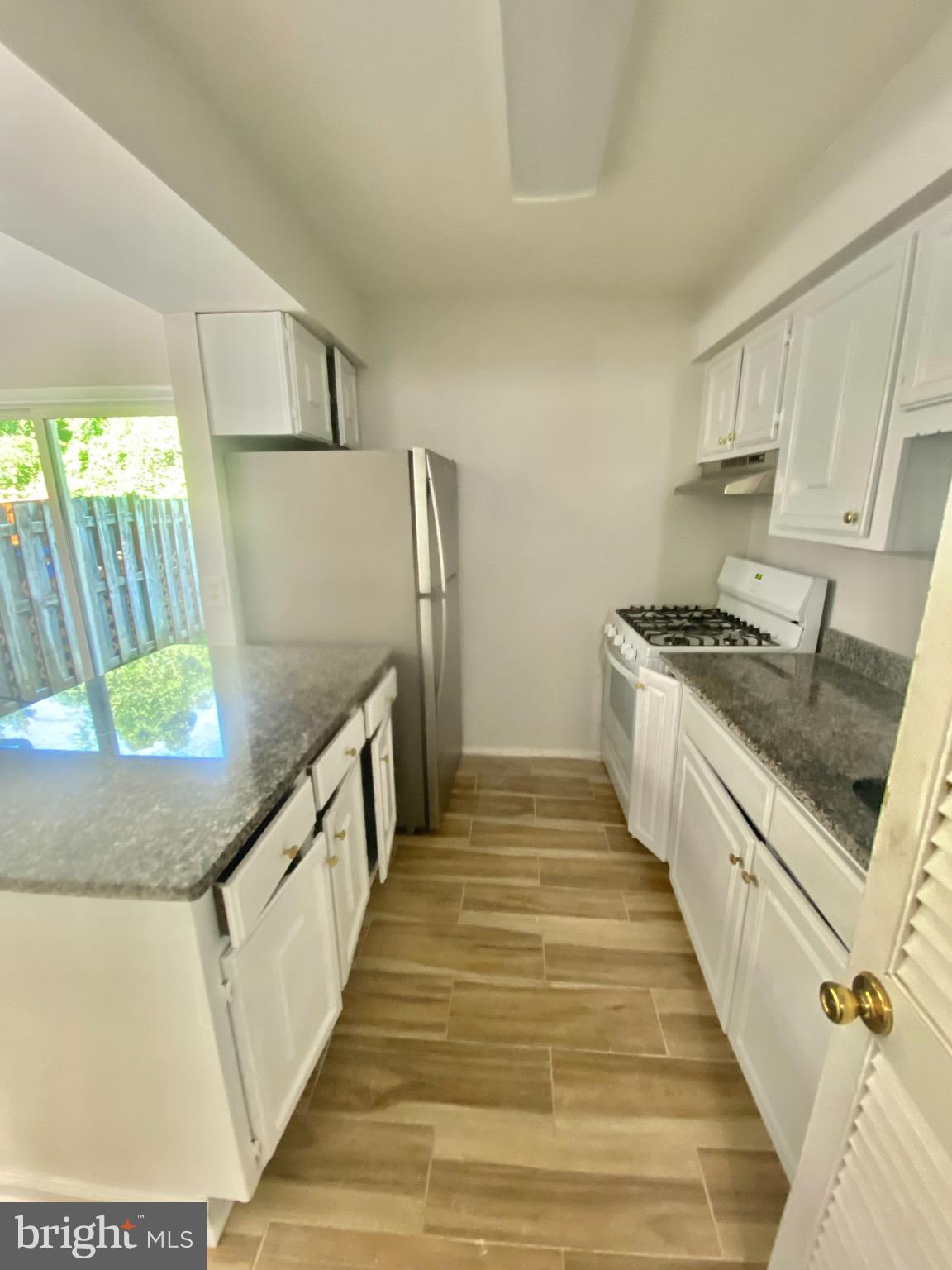 DALE CITY - Residential Lease