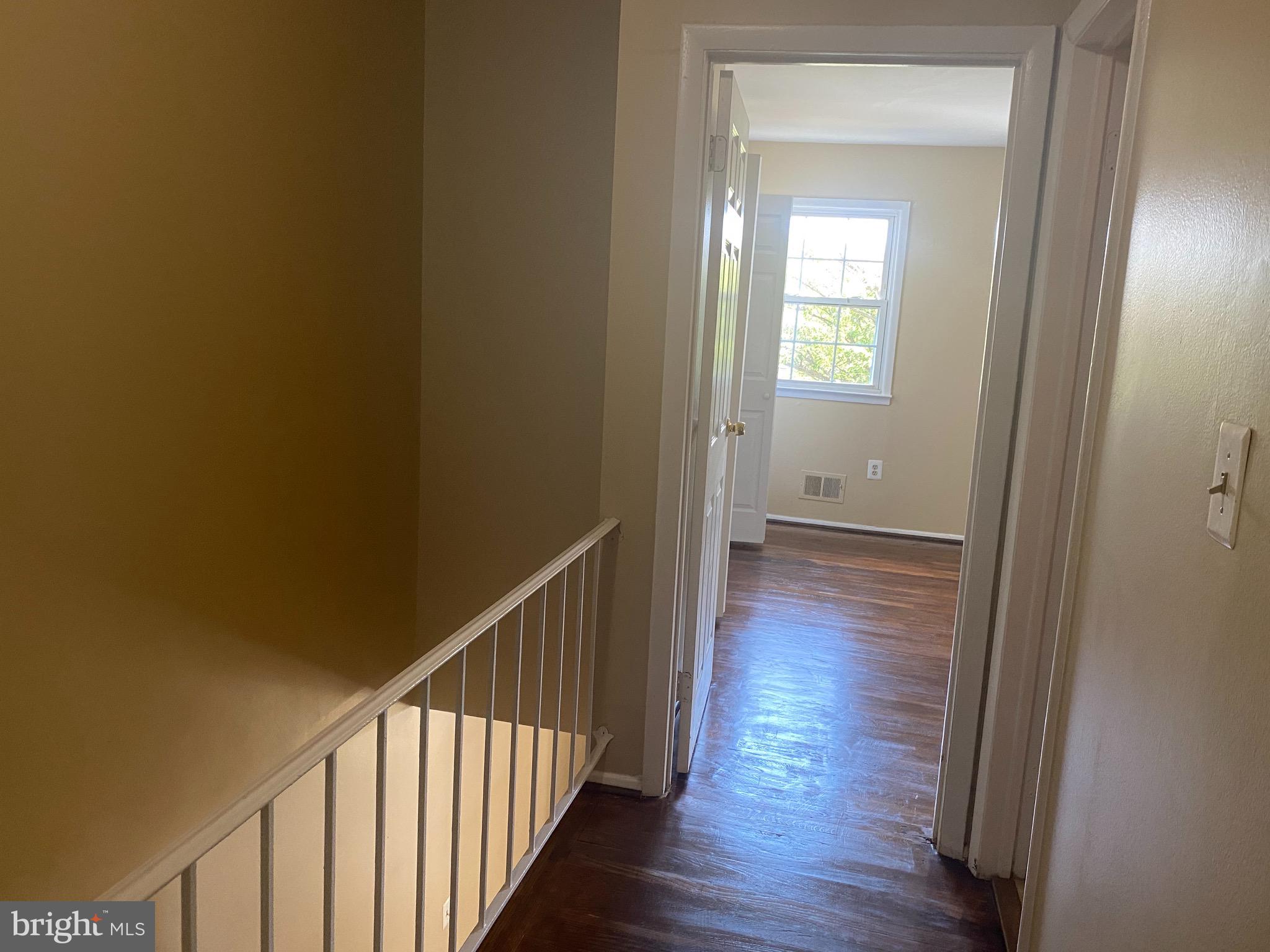 DALE CITY - Residential Lease