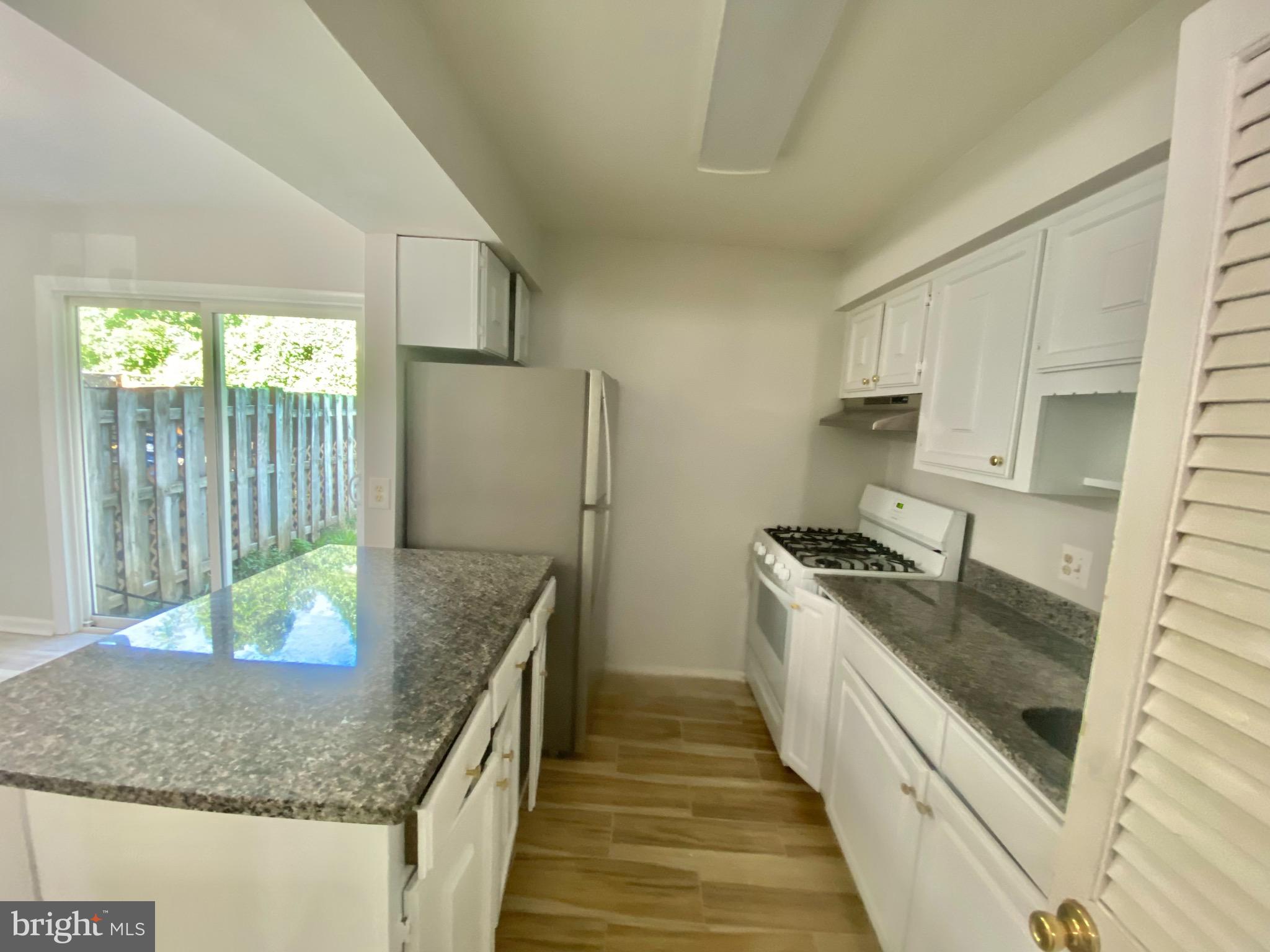 DALE CITY - Residential Lease