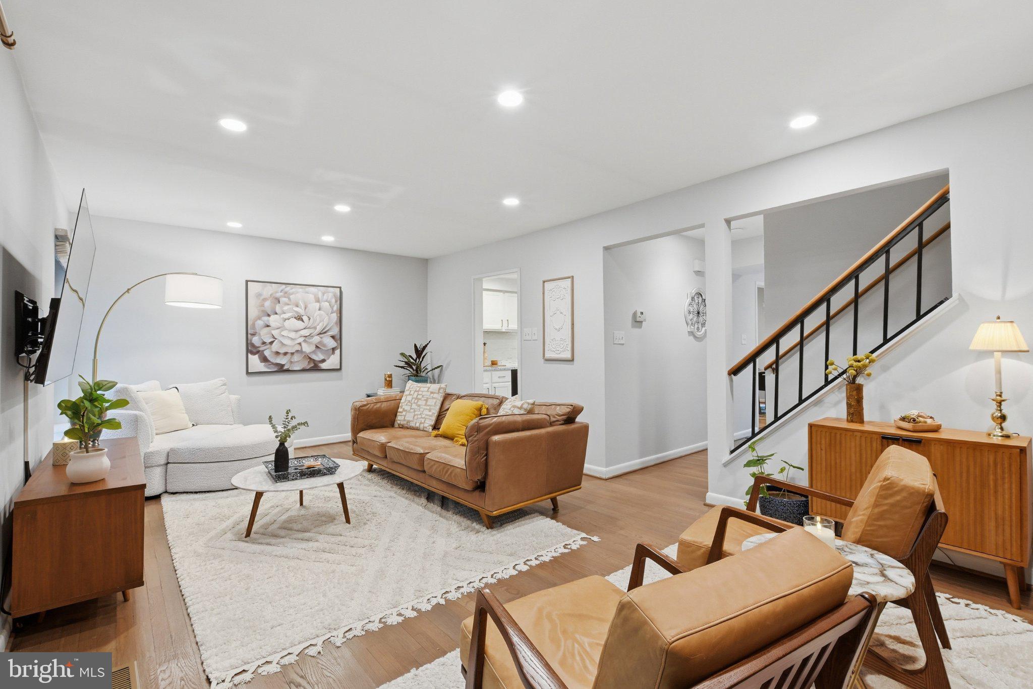 11570 WOODHOLLOW COURT