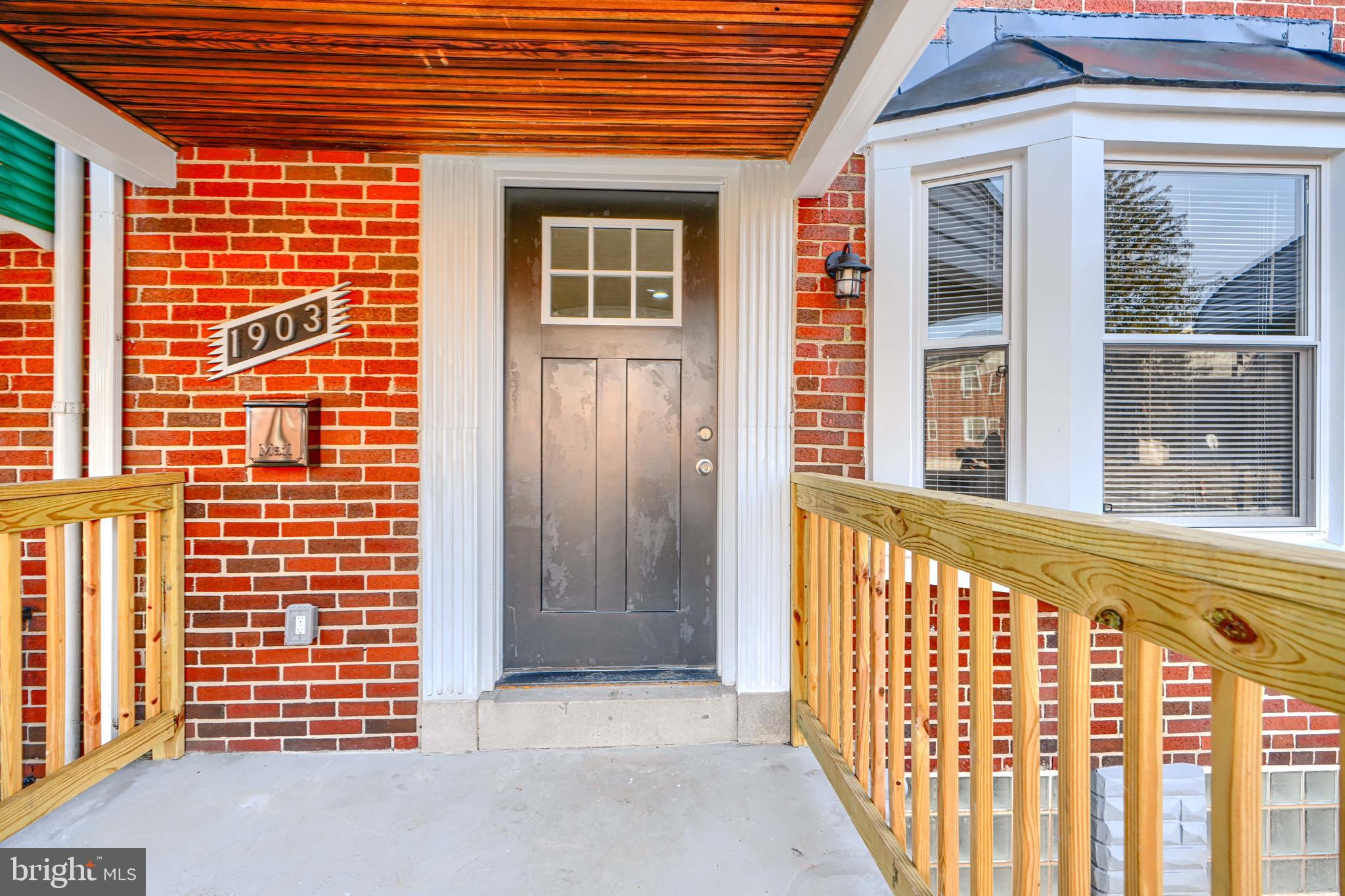 RAMBLEWOOD - Residential