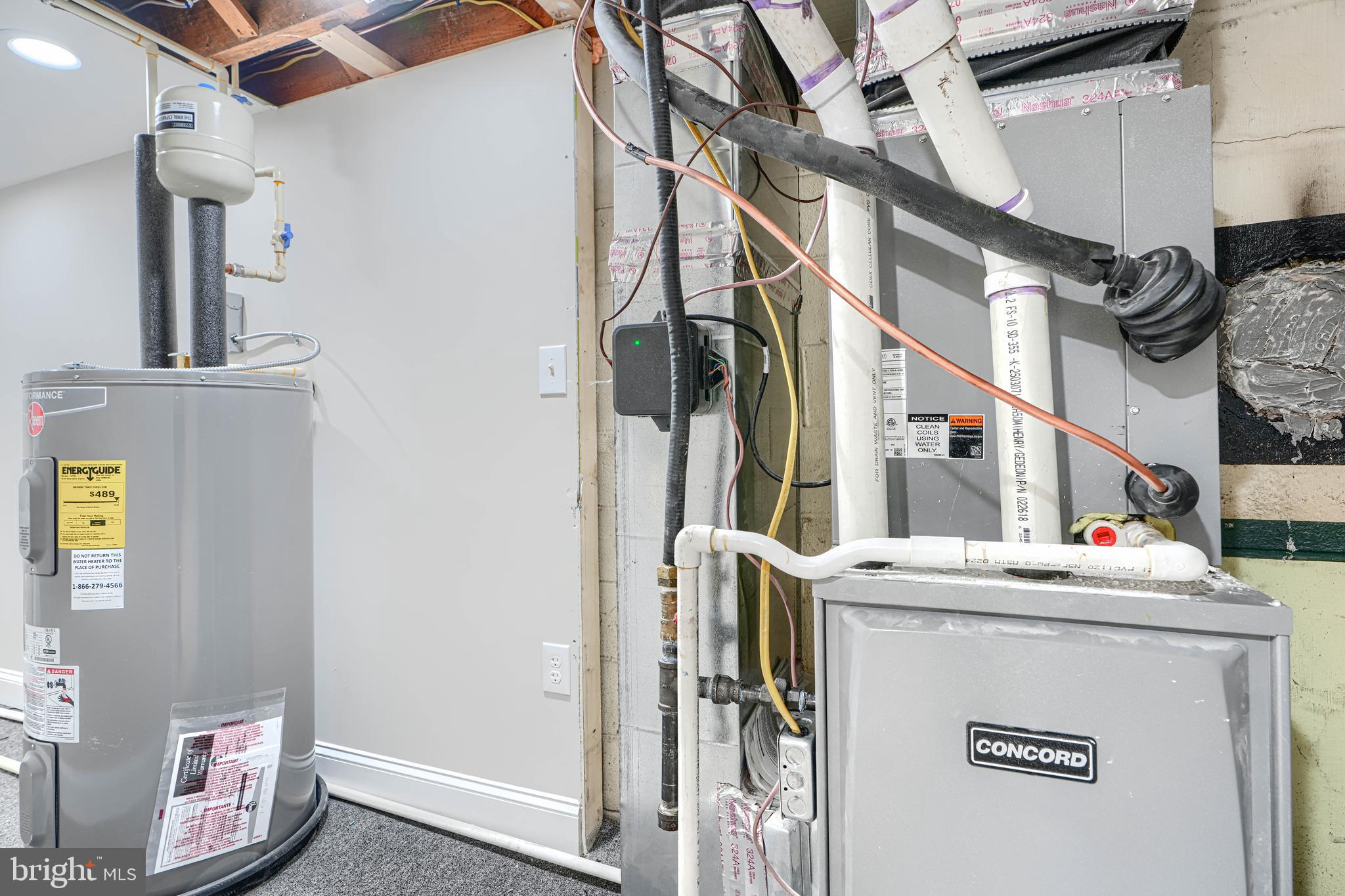 RAMBLEWOOD - Residential