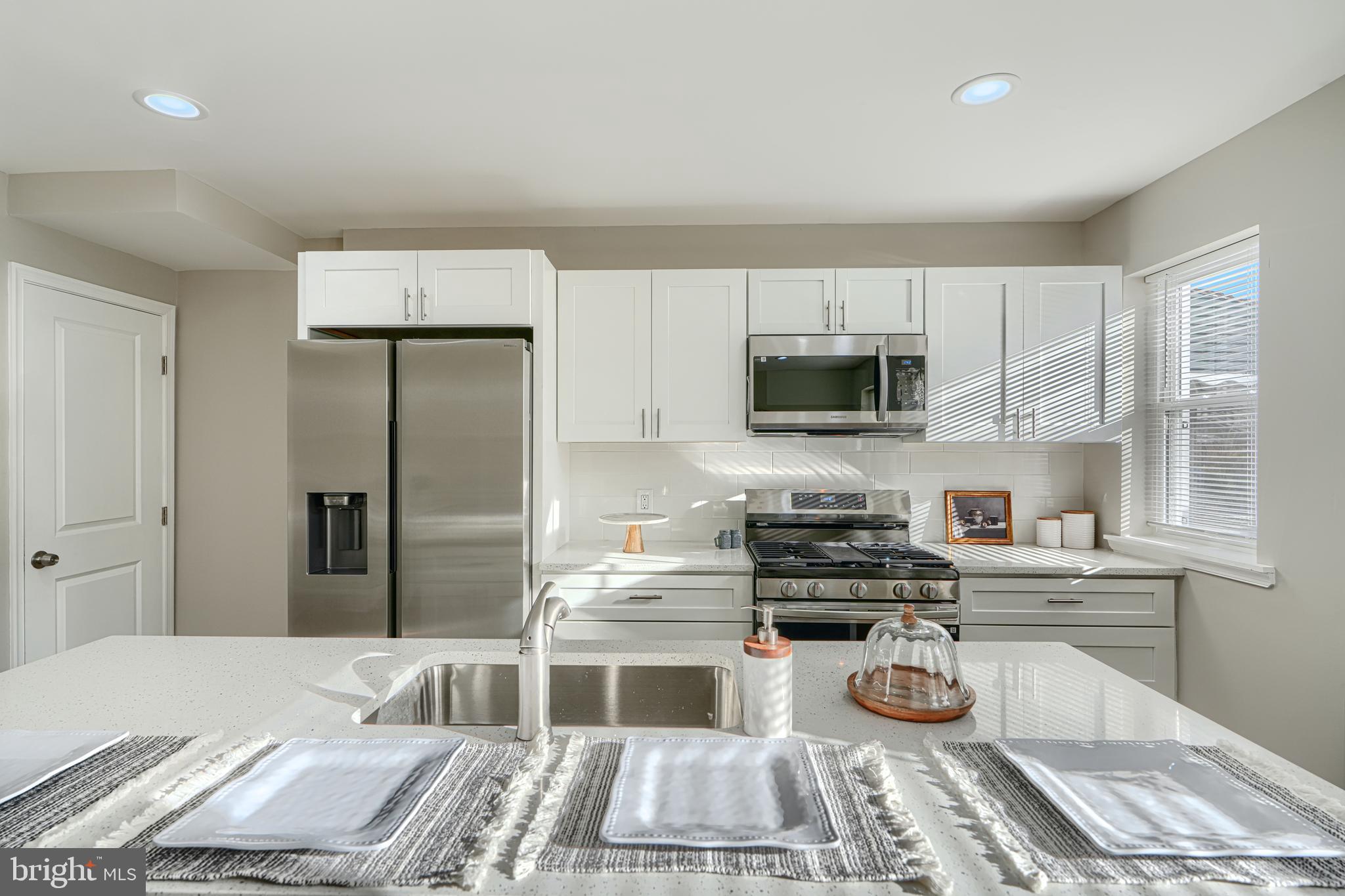 RAMBLEWOOD - Residential