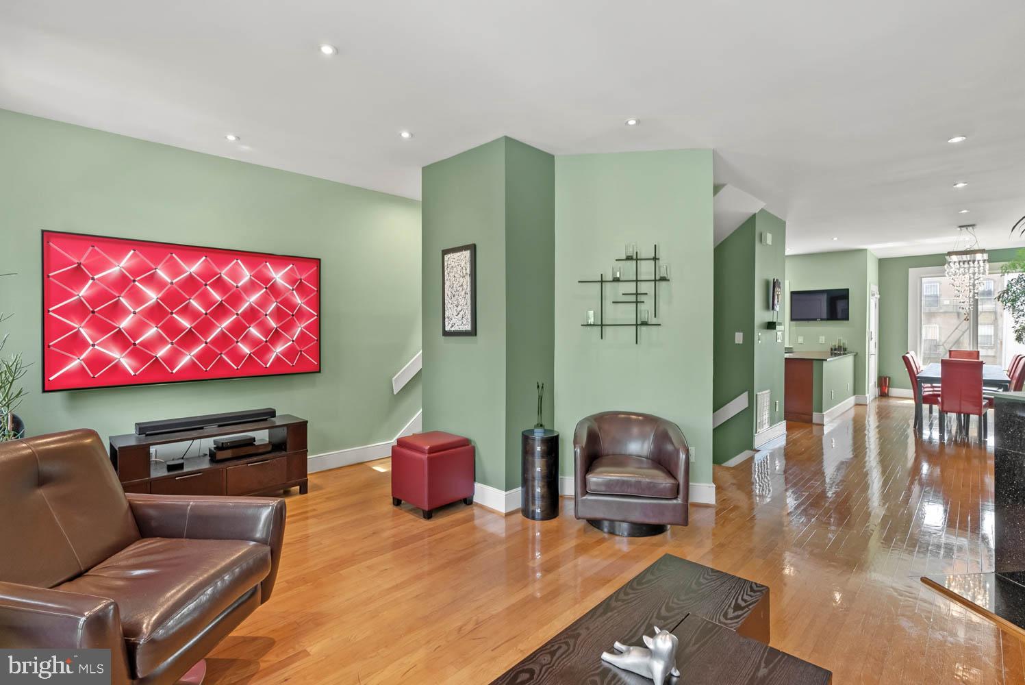1332 CORCORAN STREET NW 6