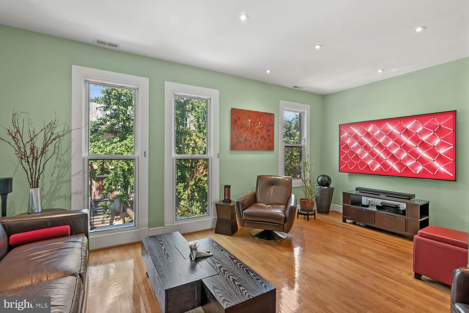 1332 CORCORAN STREET NW 6