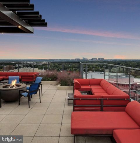 851 N GLEBE ROAD 812 ARLINGTON VA 22203