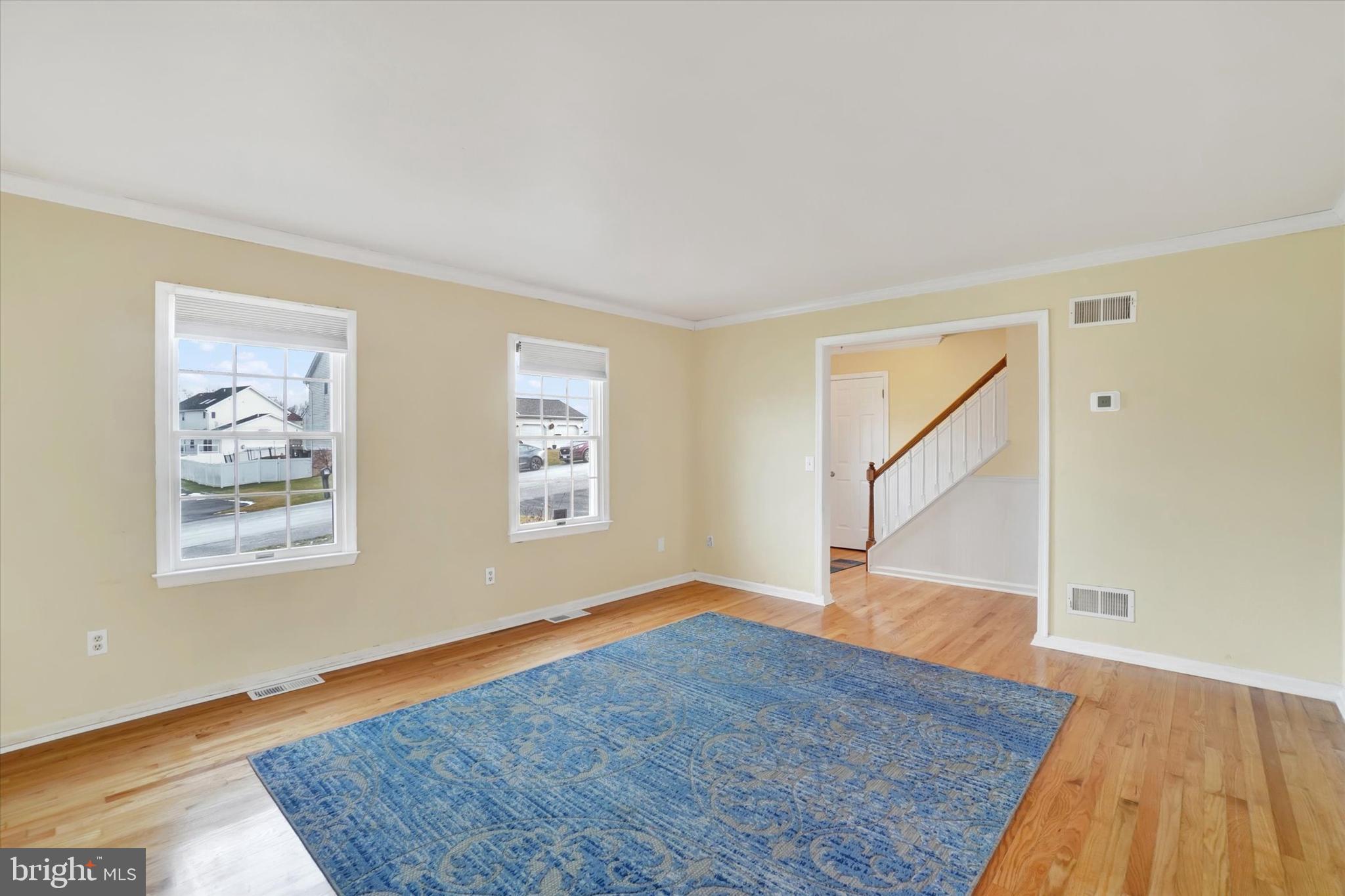 STRAWBERRY FIELDS - Residential