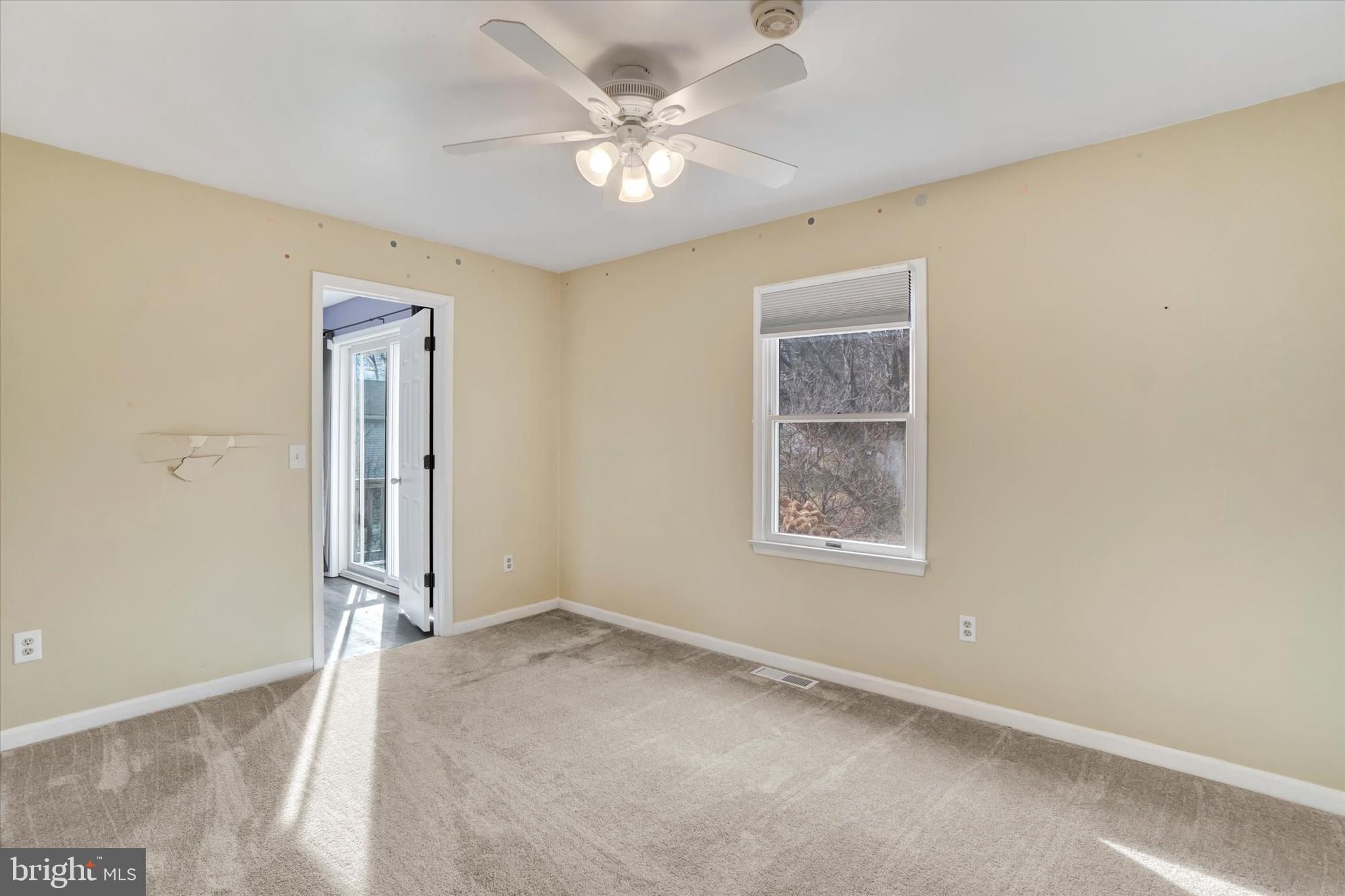 STRAWBERRY FIELDS - Residential