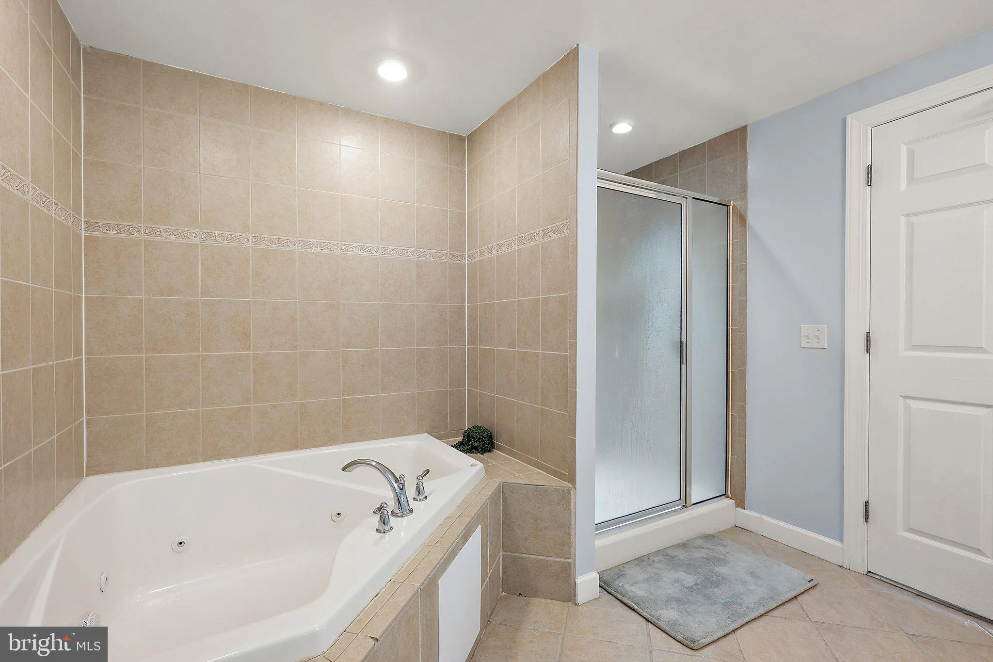 Additional image 104 of 1209 Atlantic Avenue Unit 302, Ocean City, MD 21842