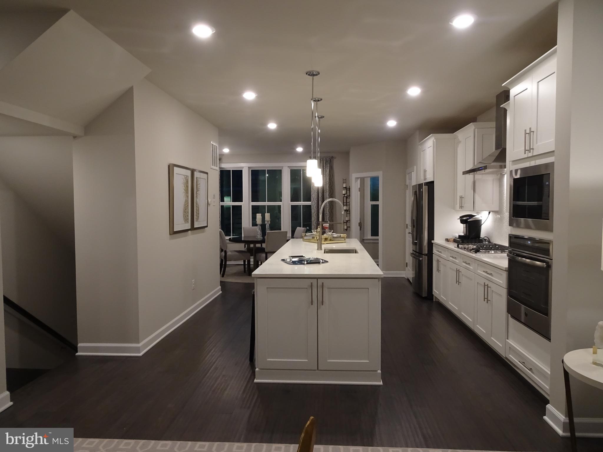 WATERVIEW AT WOODLAND PARK - Residential Lease