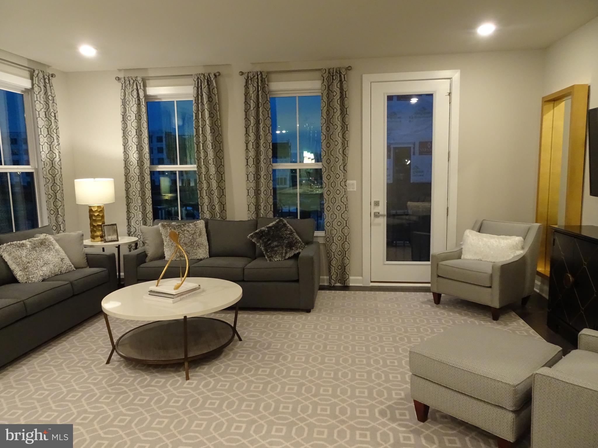 WATERVIEW AT WOODLAND PARK - Residential Lease