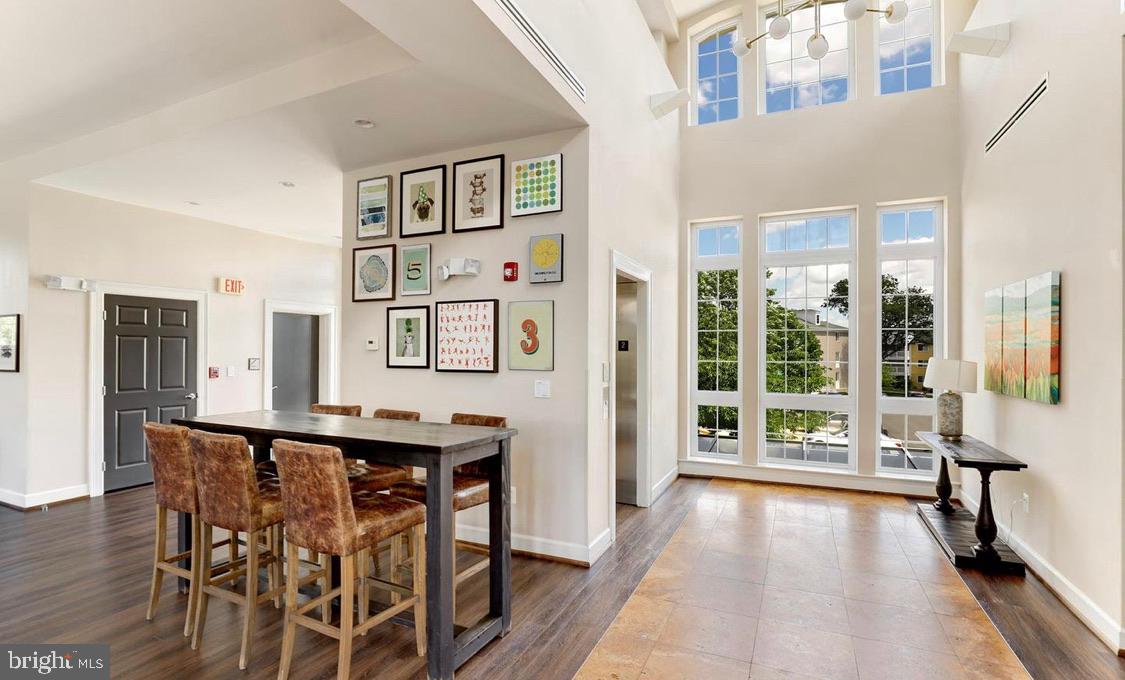 WEST VILLAGE OF SHIRLINGTON - Residential Lease