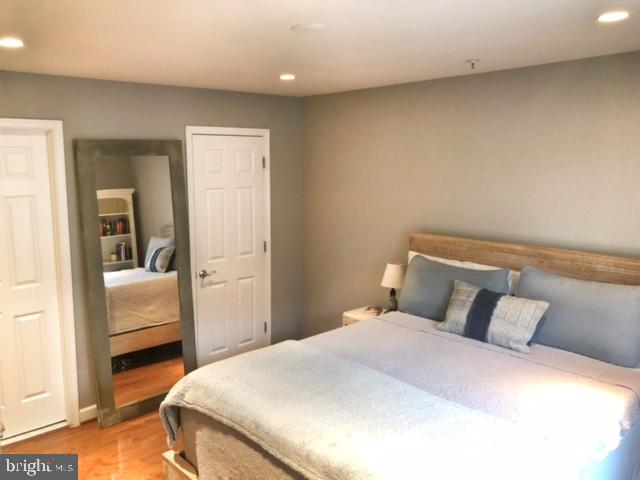 WEST VILLAGE OF SHIRLINGTON - Residential Lease