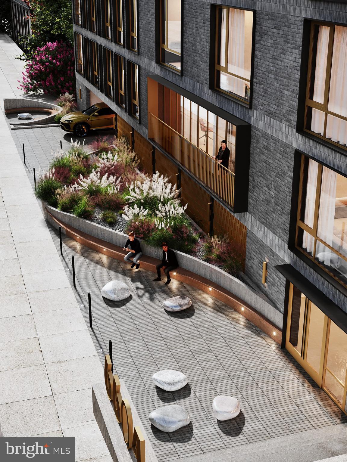 ROXBOROUGH - Residential Lease