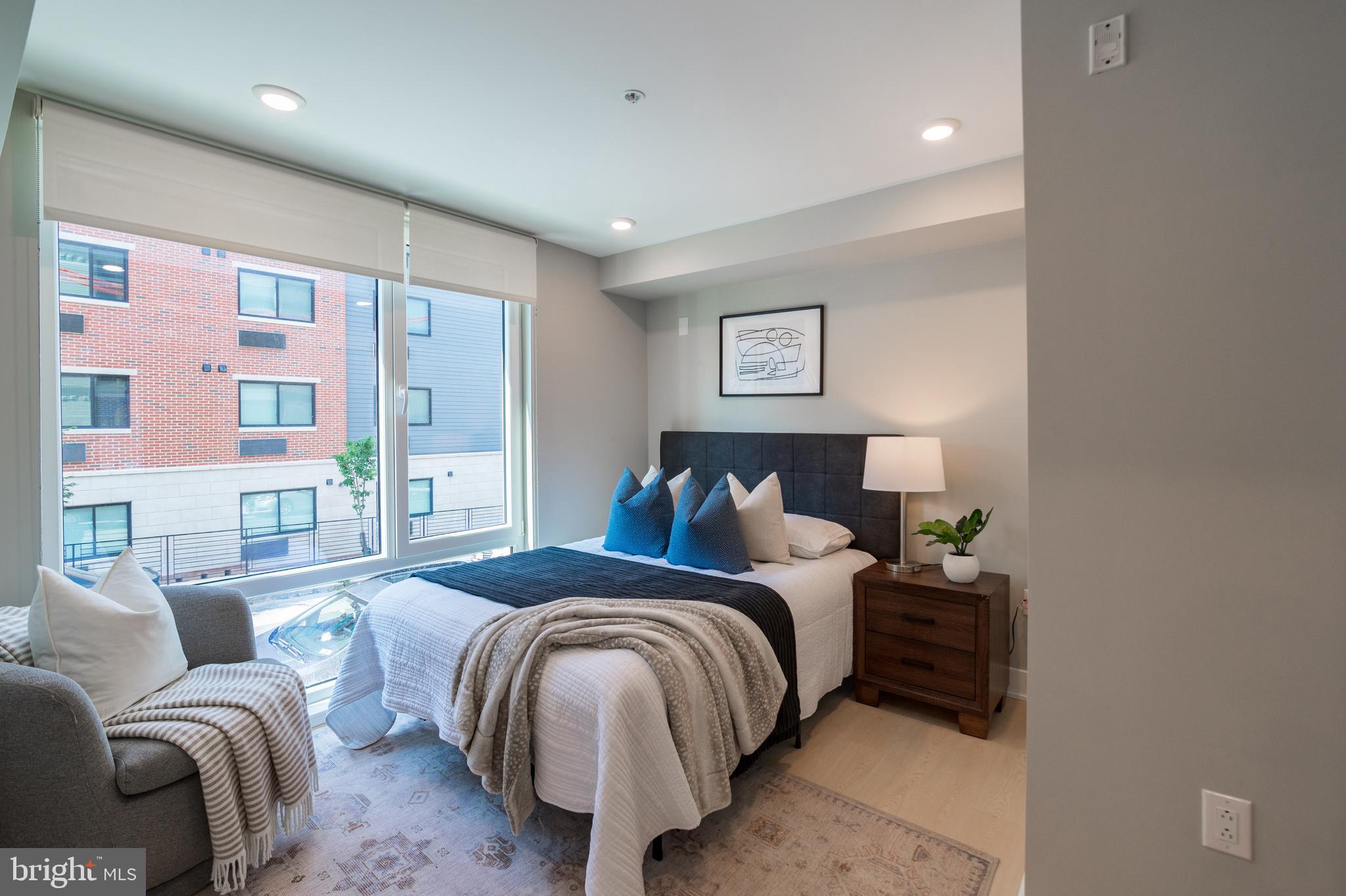 ROXBOROUGH - Residential Lease