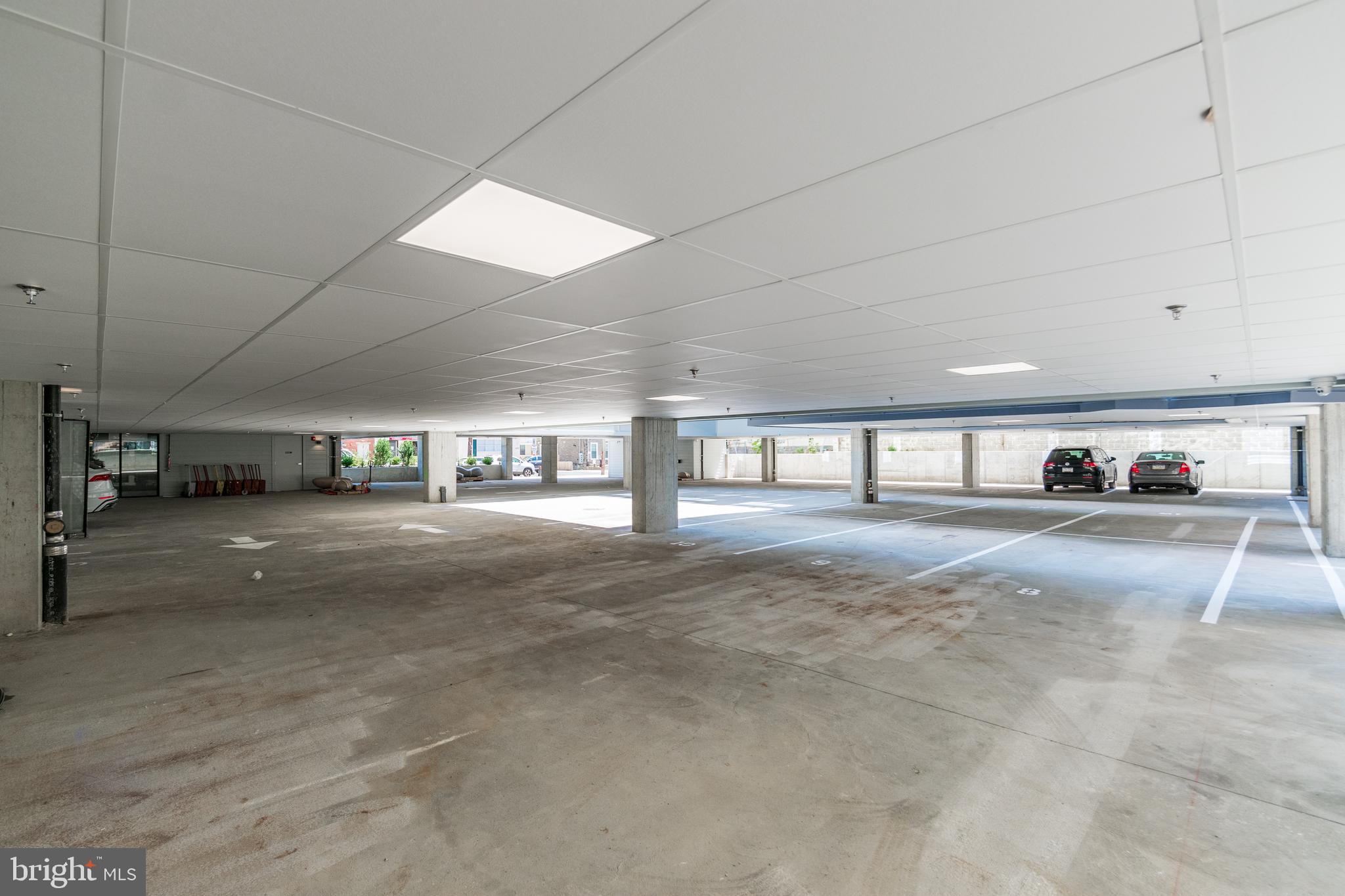 ROXBOROUGH - Residential Lease