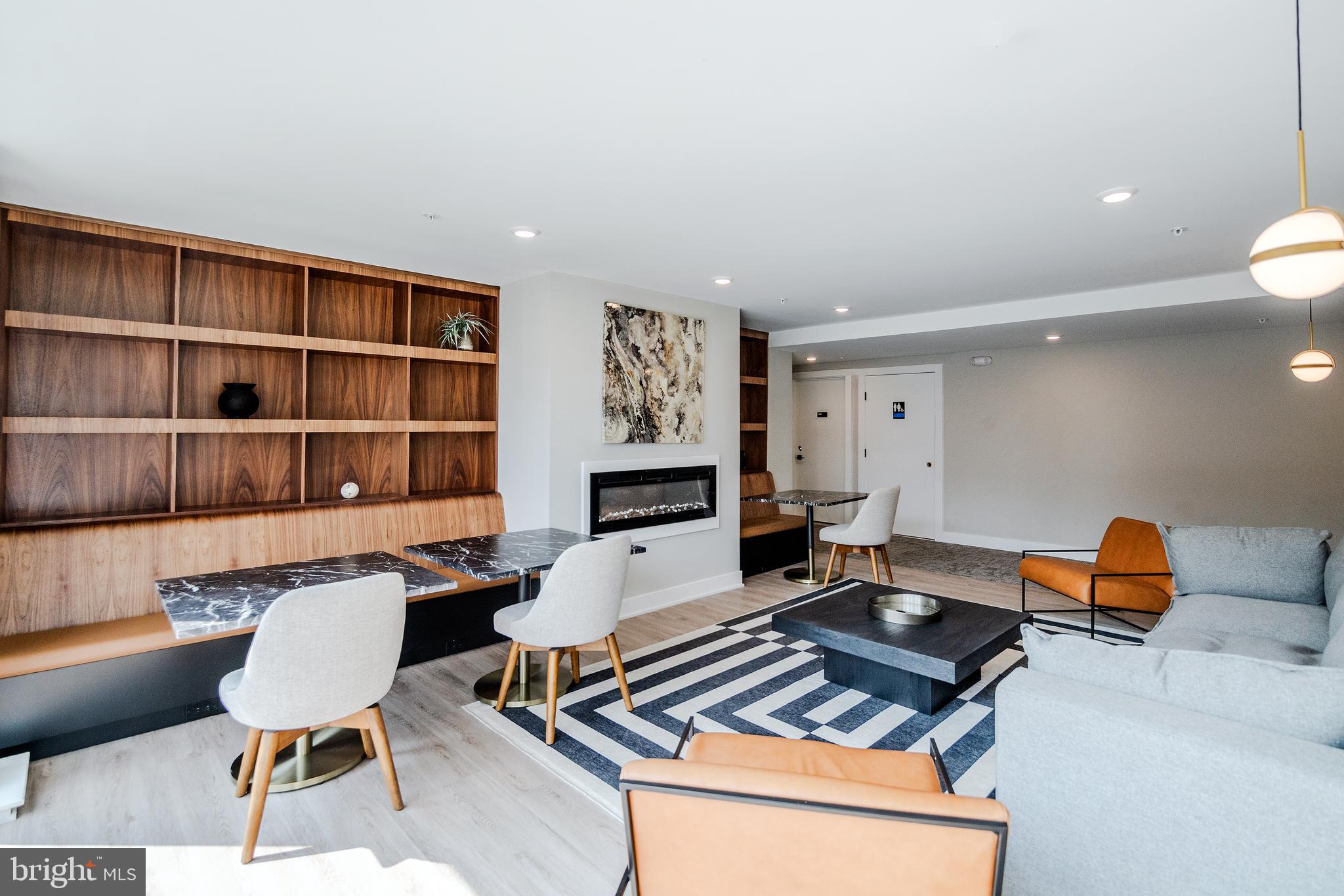 ROXBOROUGH - Residential Lease