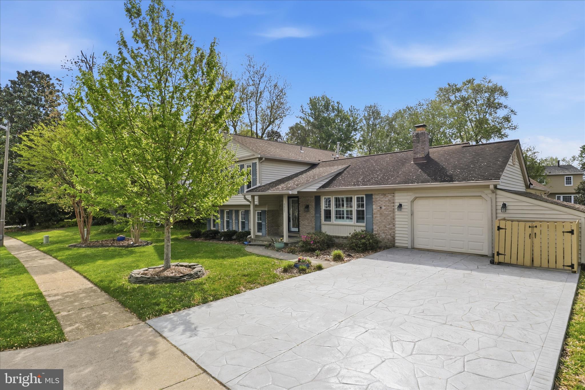 5457 BROADMOOR STREET