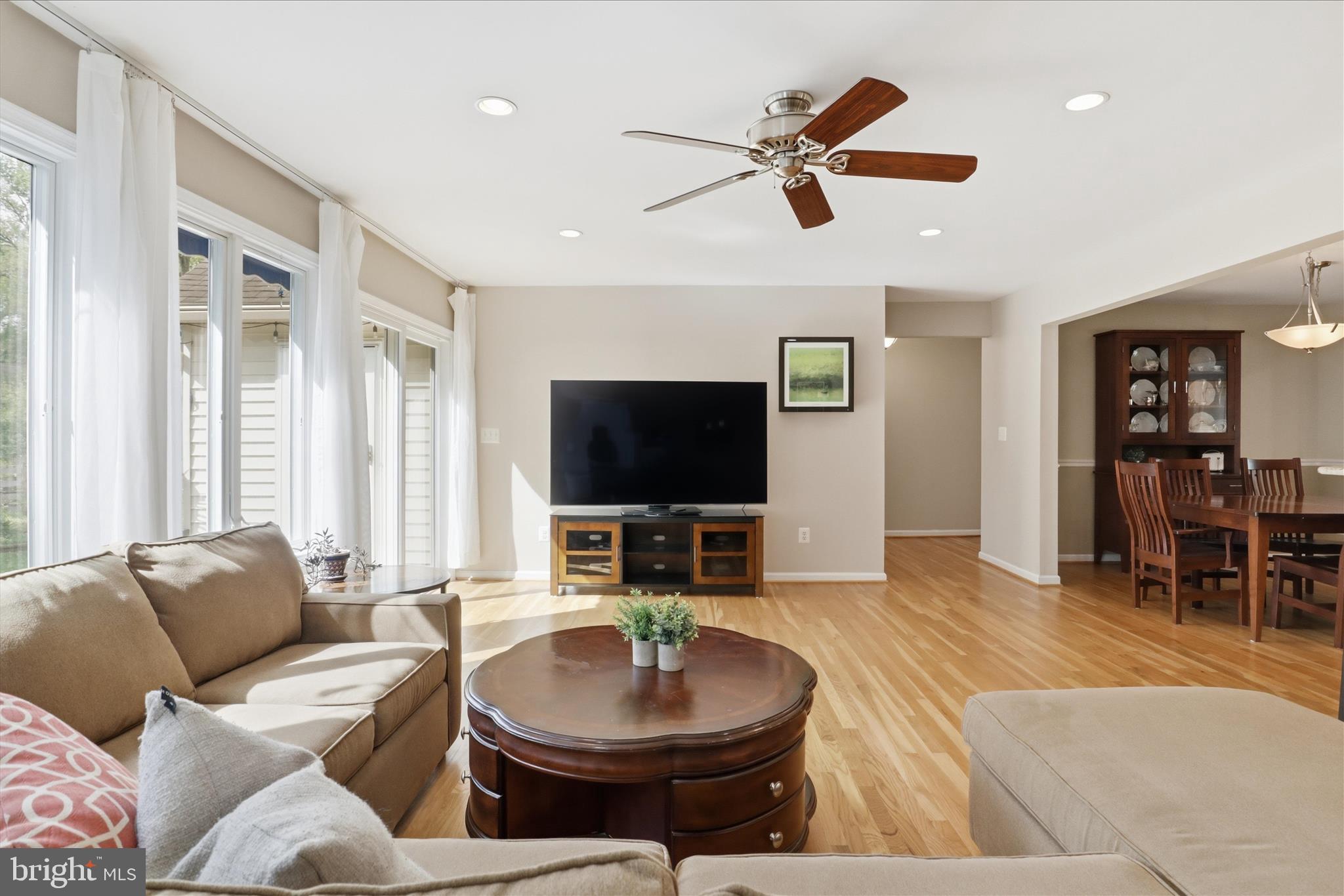 HAYFIELD FARM - Residential