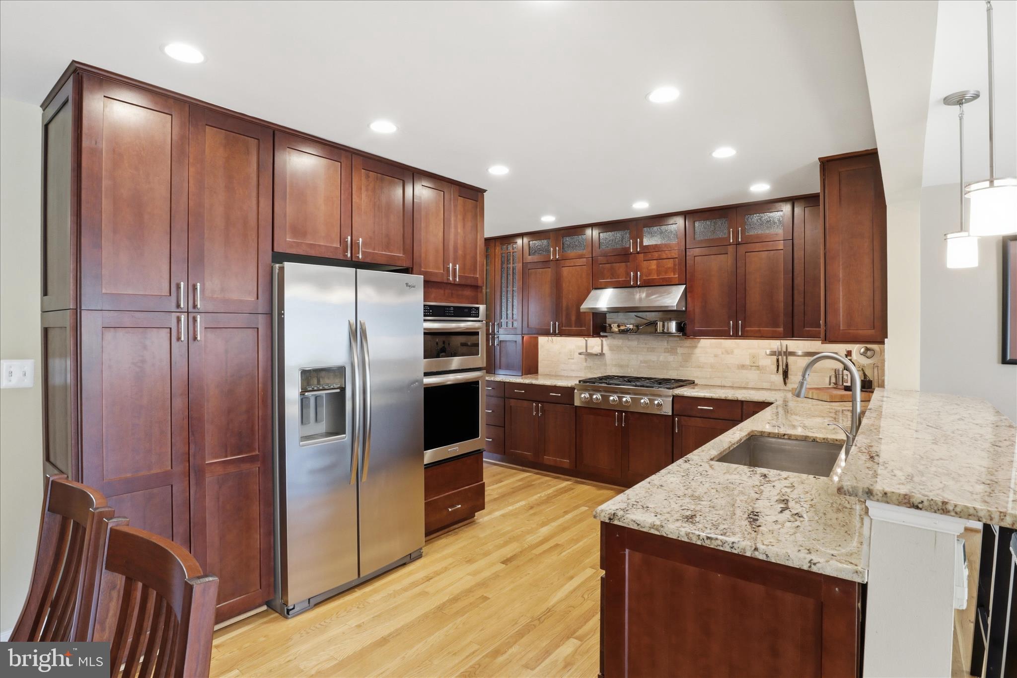 HAYFIELD FARM - Residential