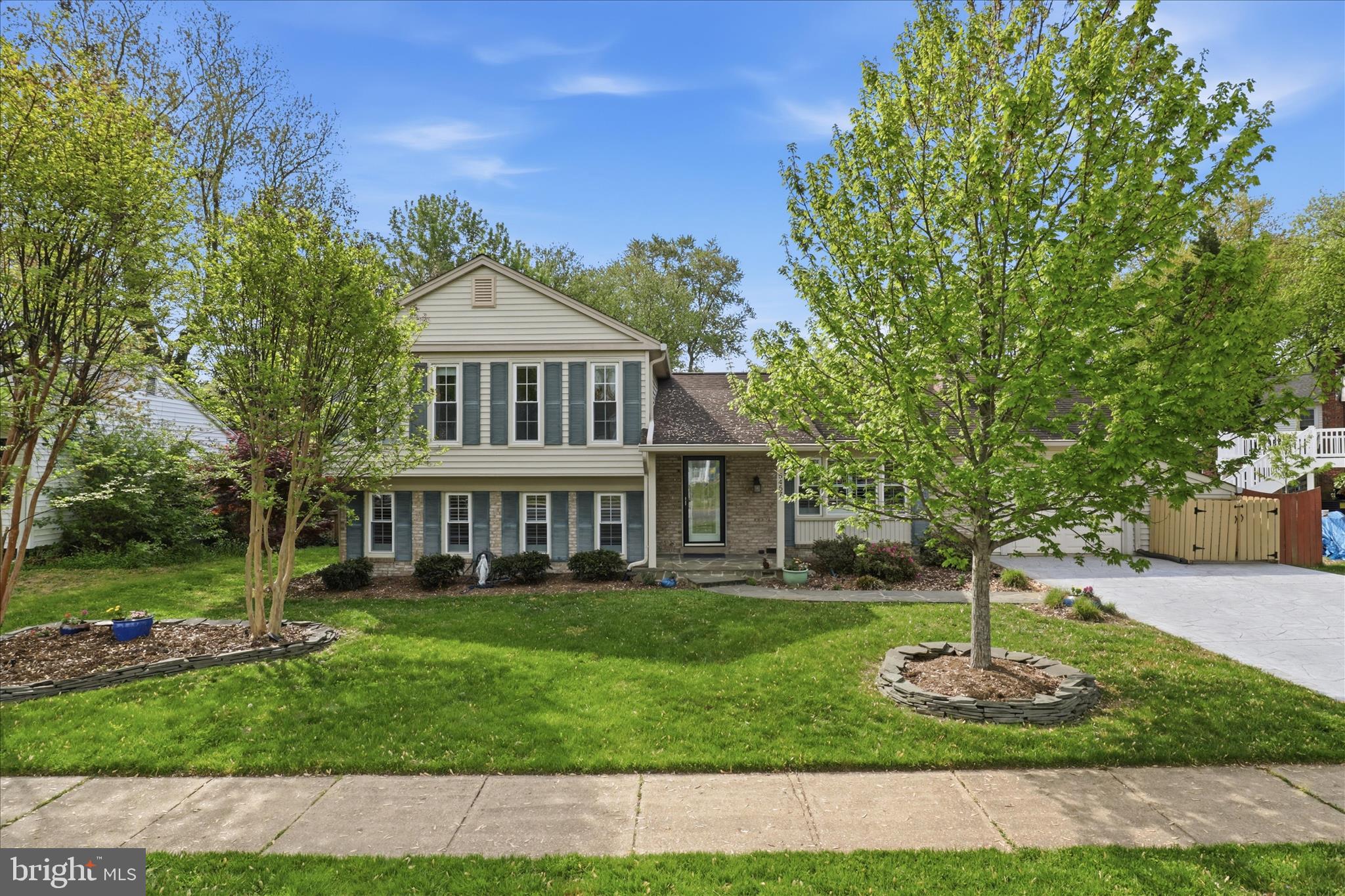 5457 BROADMOOR STREET