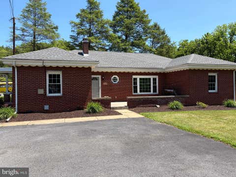 Homes For Sale - 1001 S York Street St<br/> Cumberland County, MECHANICSBURG, PA 17055