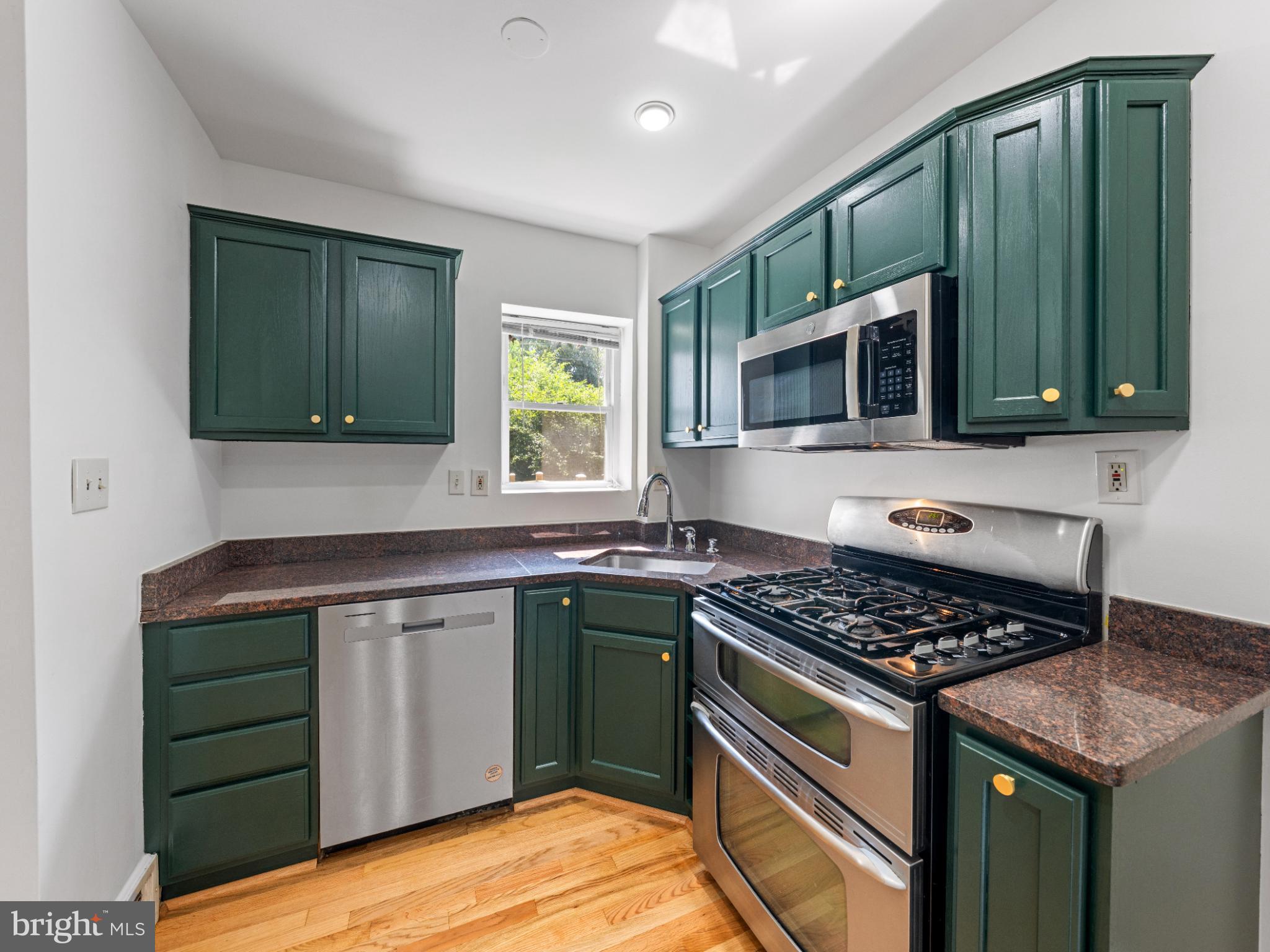 423 MT VERNON AVENUE