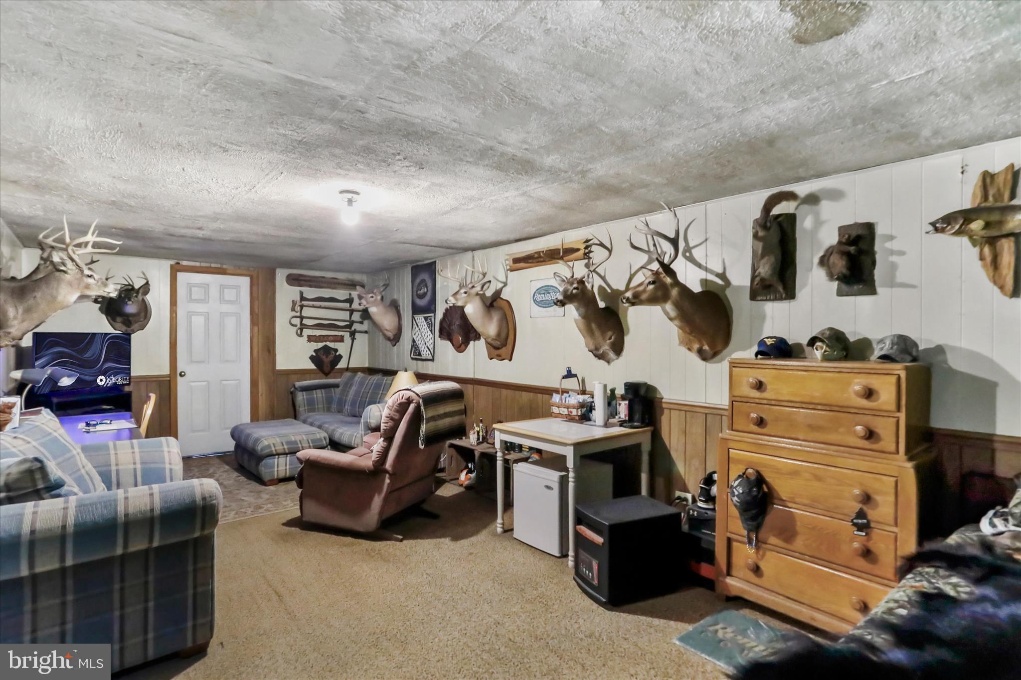 SUNRISE SUMMIT - Residential