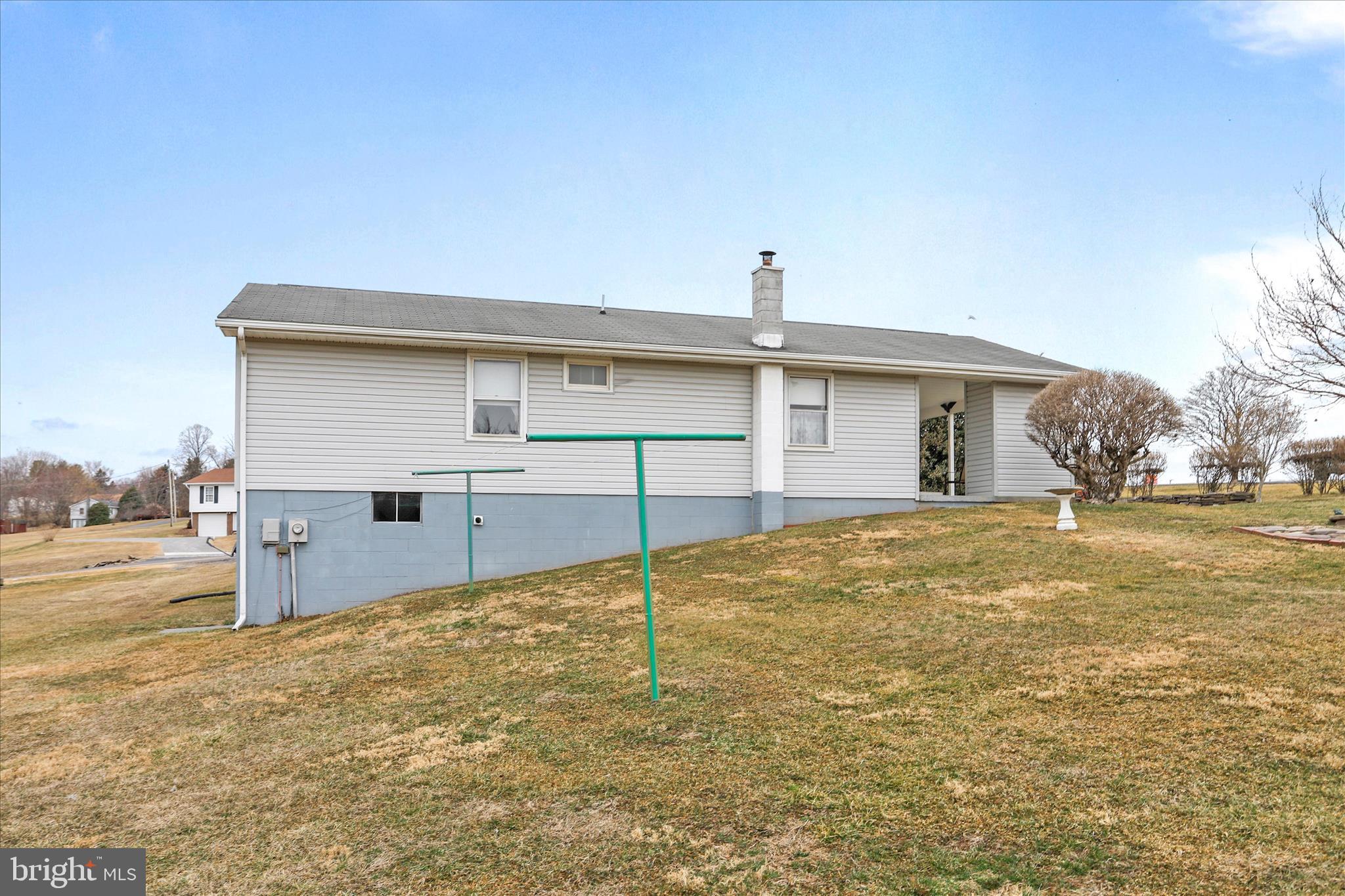 SUNRISE SUMMIT - Residential