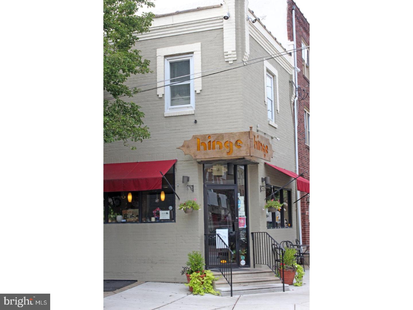 PORT RICHMOND - Residential Lease