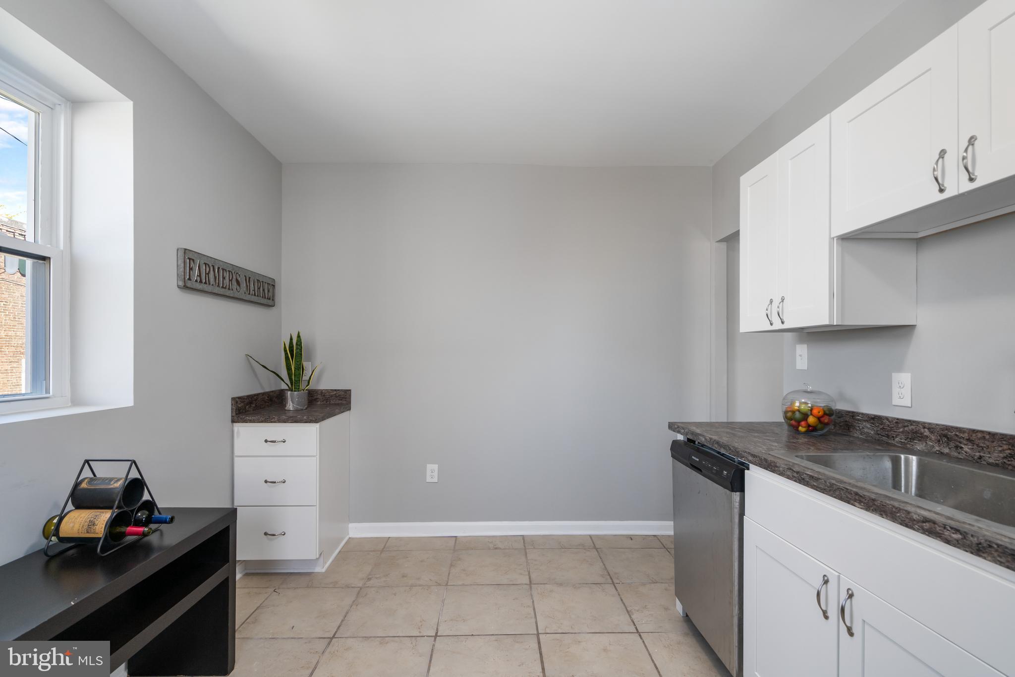 EAST BALTIMORE MIDWAY - Residential