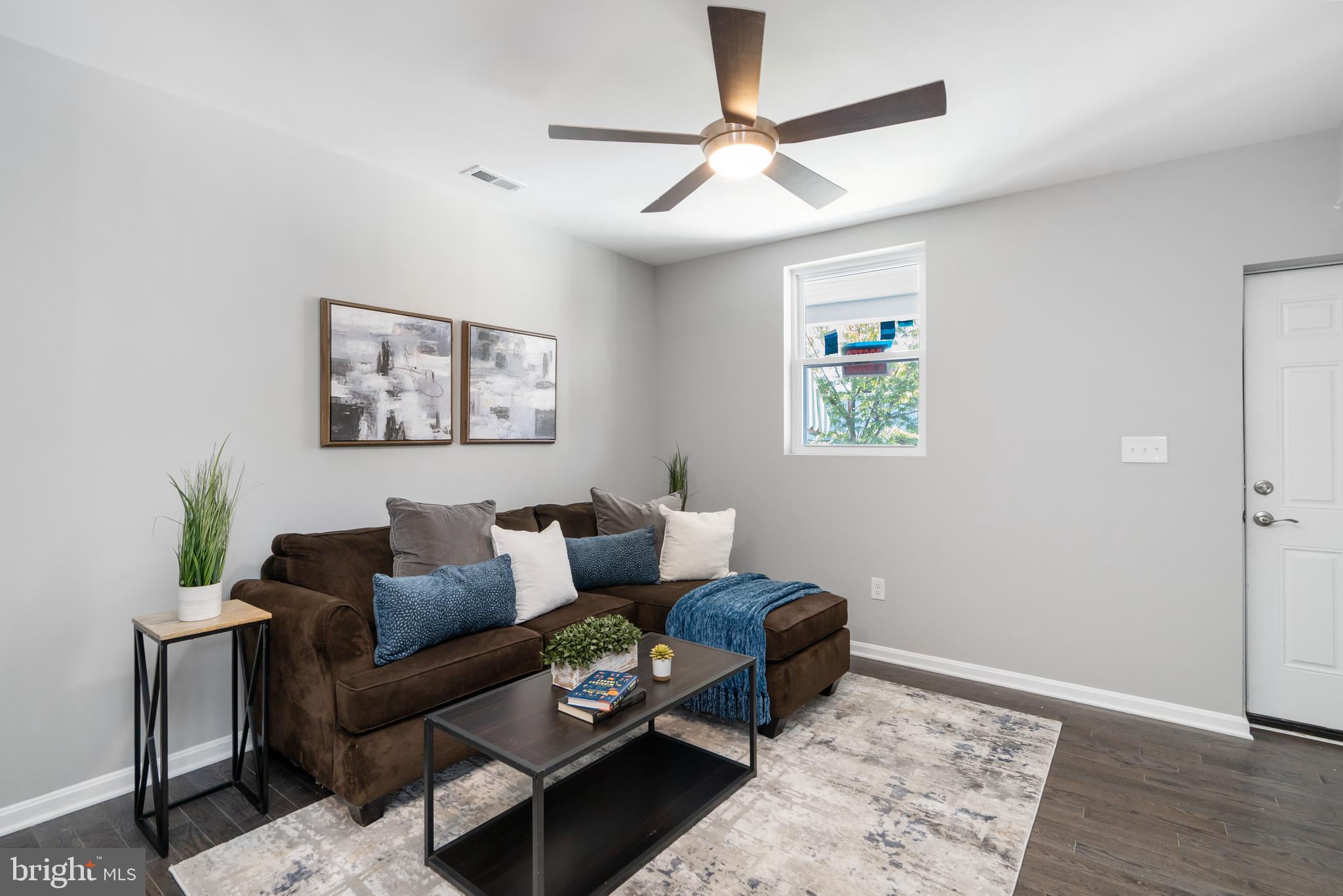 EAST BALTIMORE MIDWAY - Residential