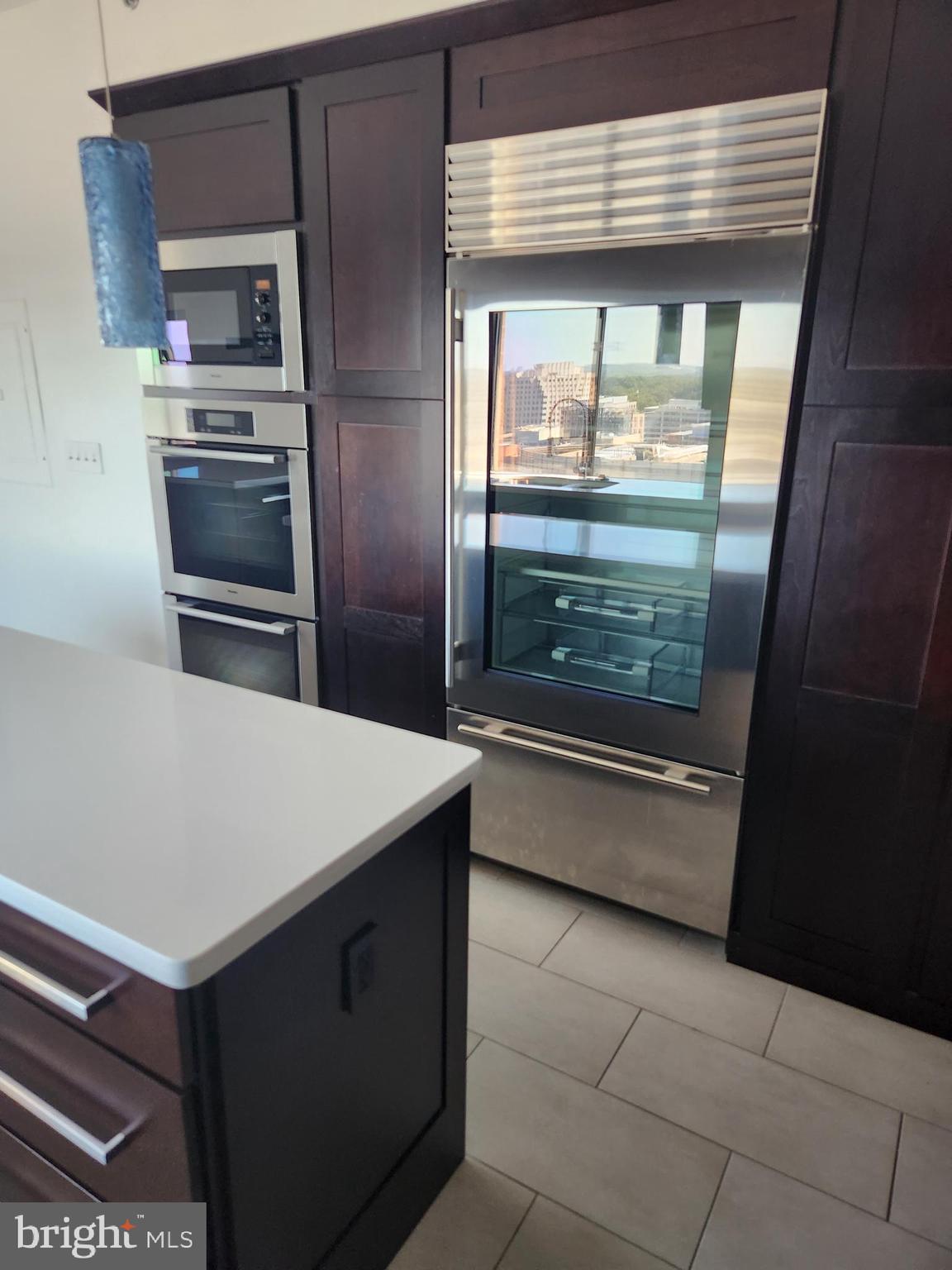ALTA VISTA CONDO - Residential Lease
