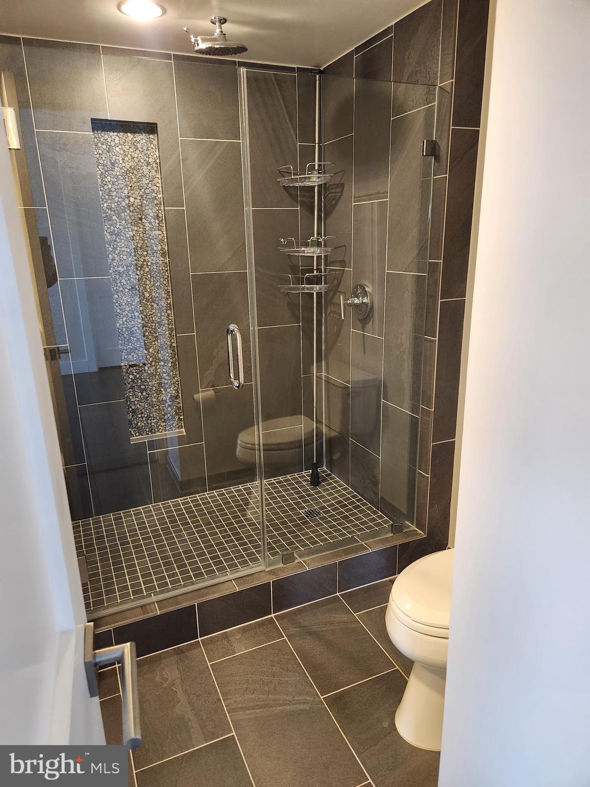 ALTA VISTA CONDO - Residential Lease